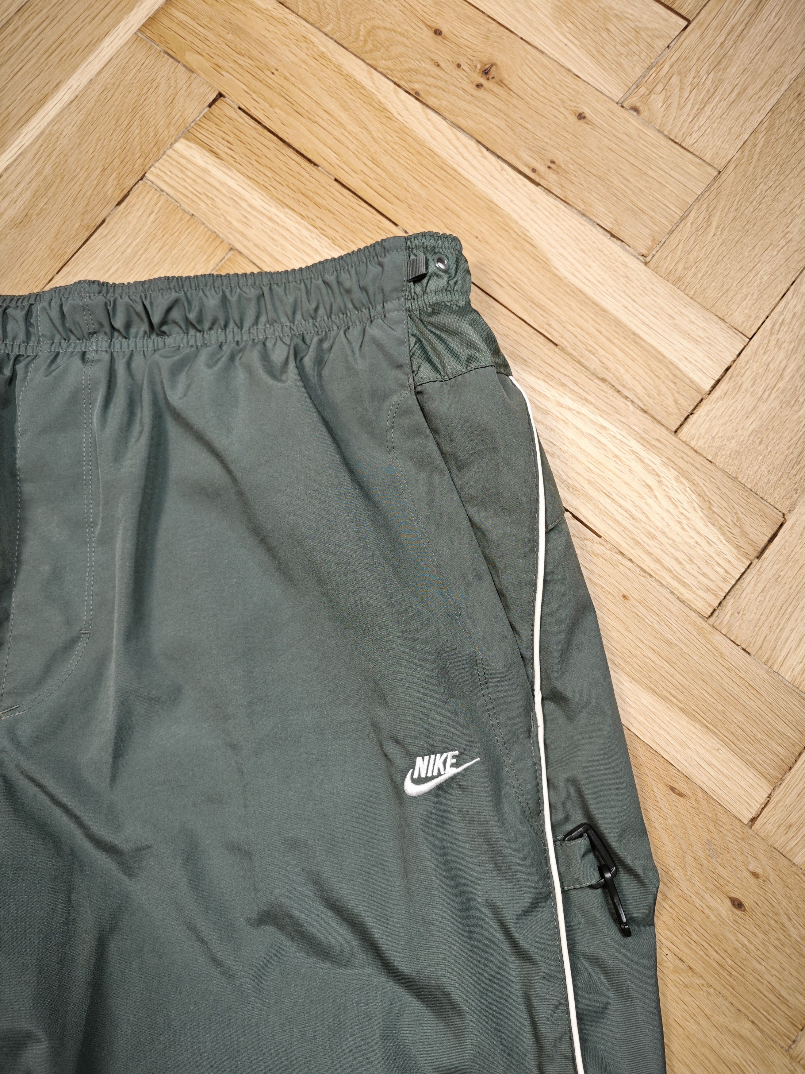 Nike Nike vintage track pants Size US 34 / EU 50 - 2 Thumbnail
