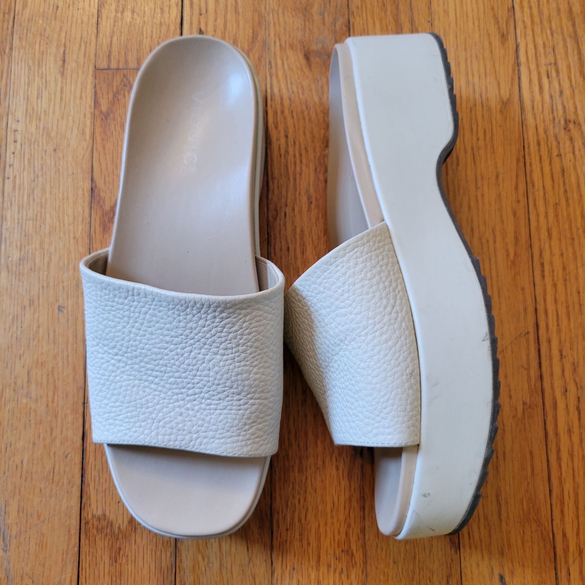 Vionic Vionic Trista Platform Sandals 11 EU 42 Beige Textured Leath Size US 11 / IT 41 - 1 Thumbnail