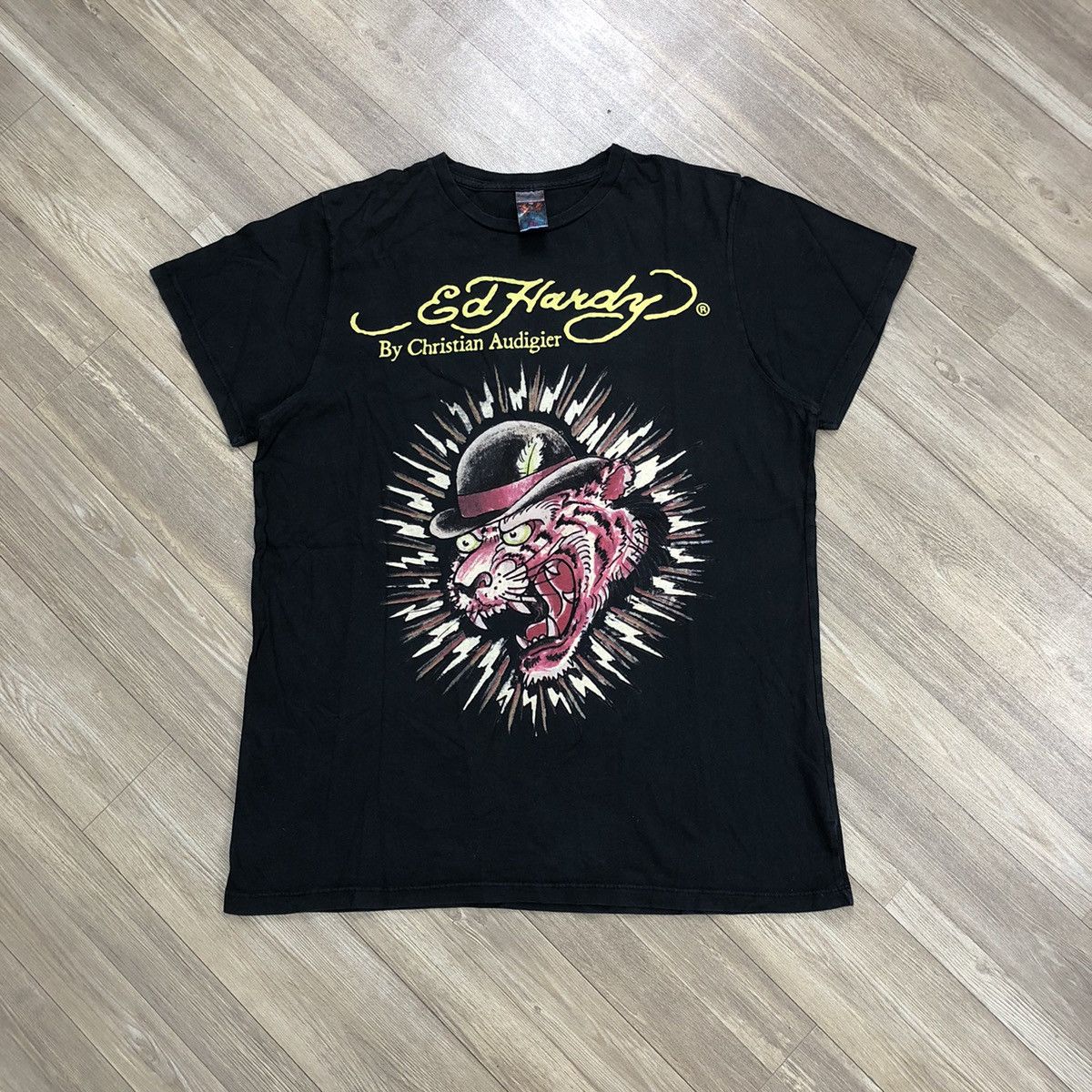 Christian Audigier × Ed Hardy × Vintage Y2K Ed Hardy Christian Audigier Big Logo Women Tee Size US L / EU 52-54 / 3 - 1 Thumbnail