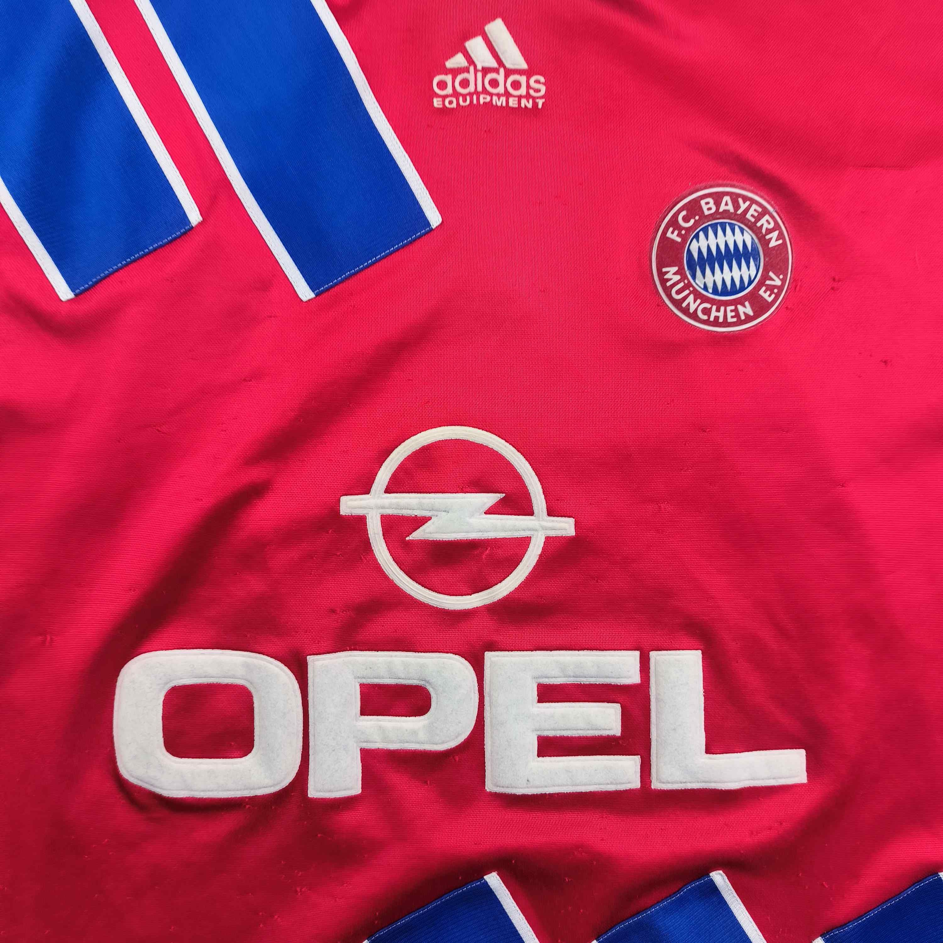 Adidas Bayern Munich 1993-95 Adidas home #9 football jersey size L Size US L / EU 52-54 / 3 - 3 Thumbnail