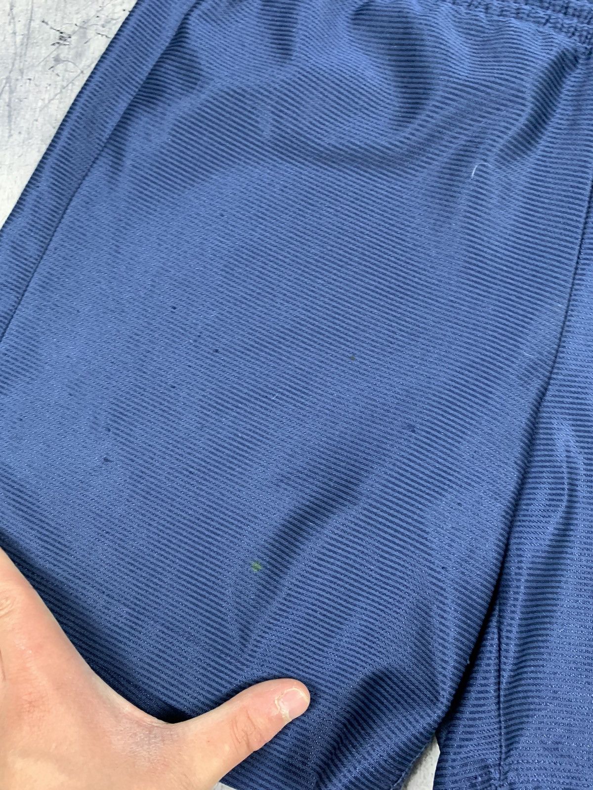 Nike Vintage Nike Soccer Football Shorts XXS Size 90’s Size US 28 / EU 44 - 10 Thumbnail