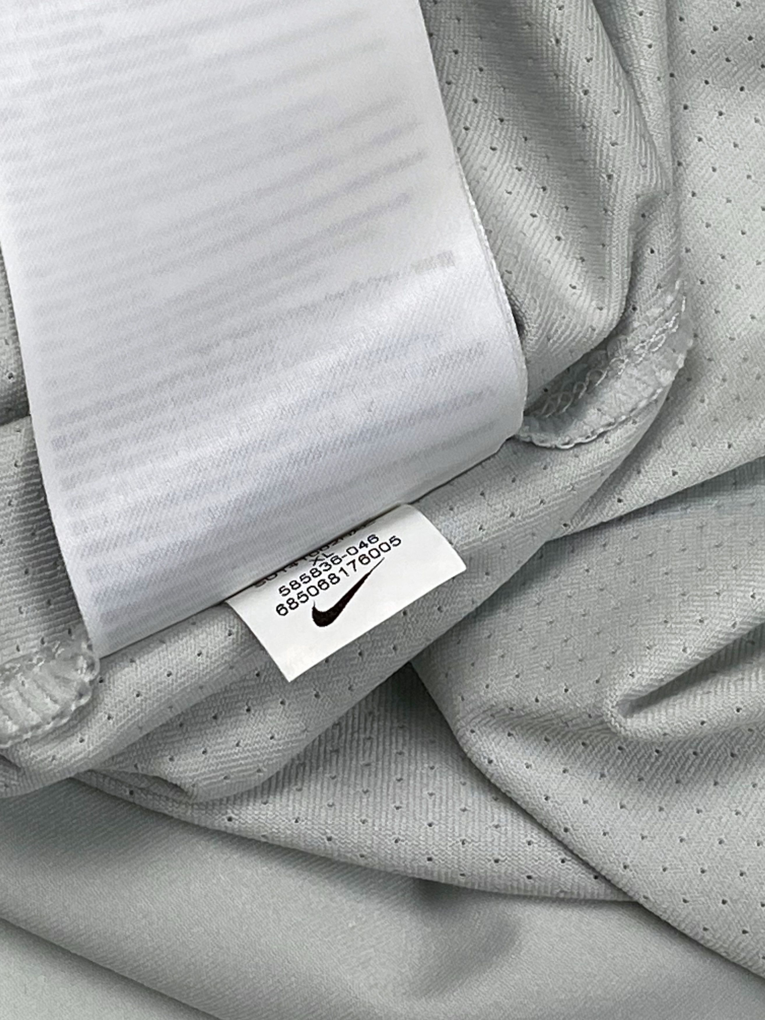 Nike Vintage NIKE GOLF Crazy Grey Polo Shirt M766 Size US XL / EU 56 / 4 - 8 Thumbnail