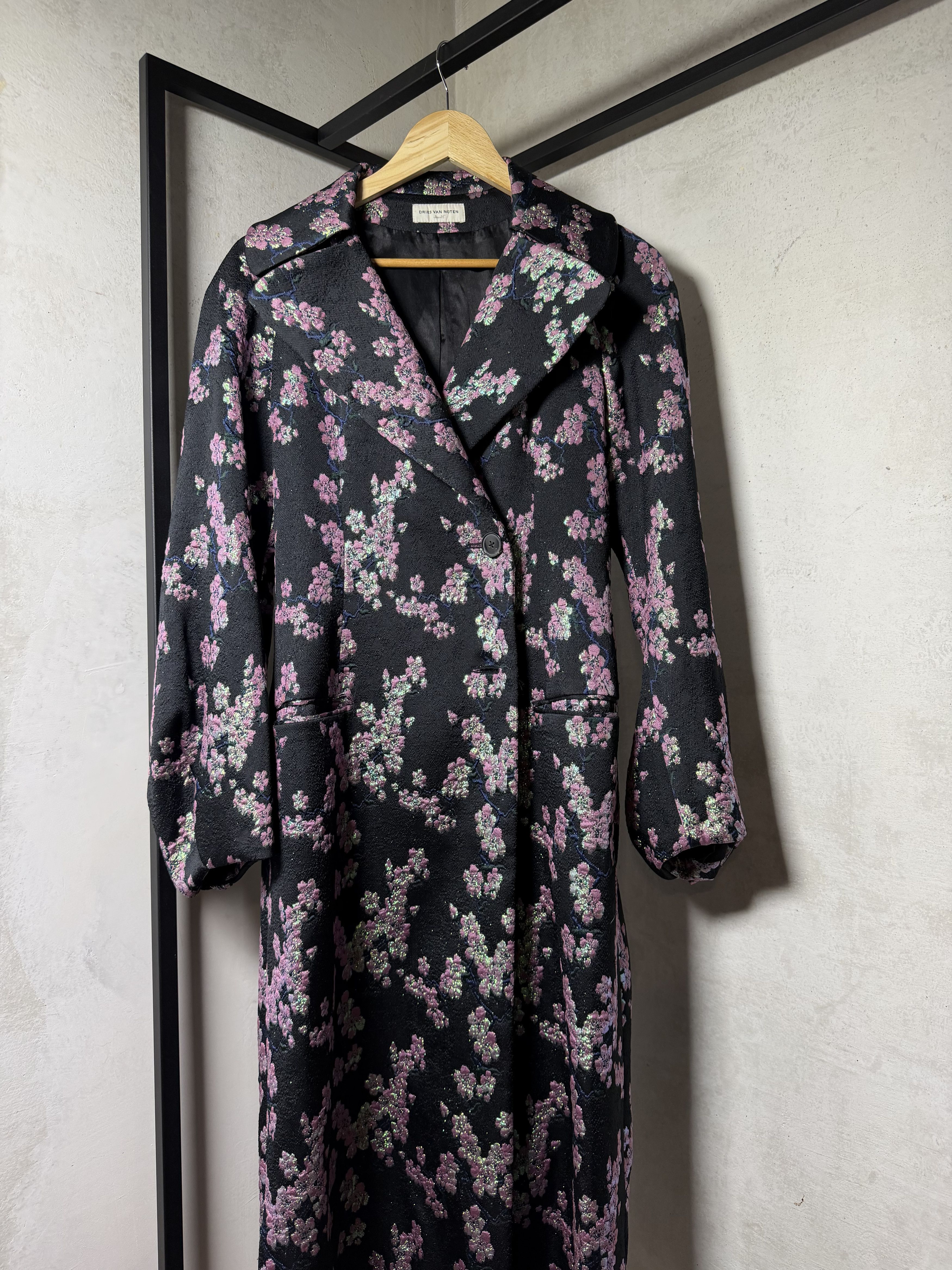 Dries Van Noten EXCLUSIVE Dries Van Noten Richy Jacquard Brocade Coat Size S / US 4 / IT 40 - 1 Thumbnail