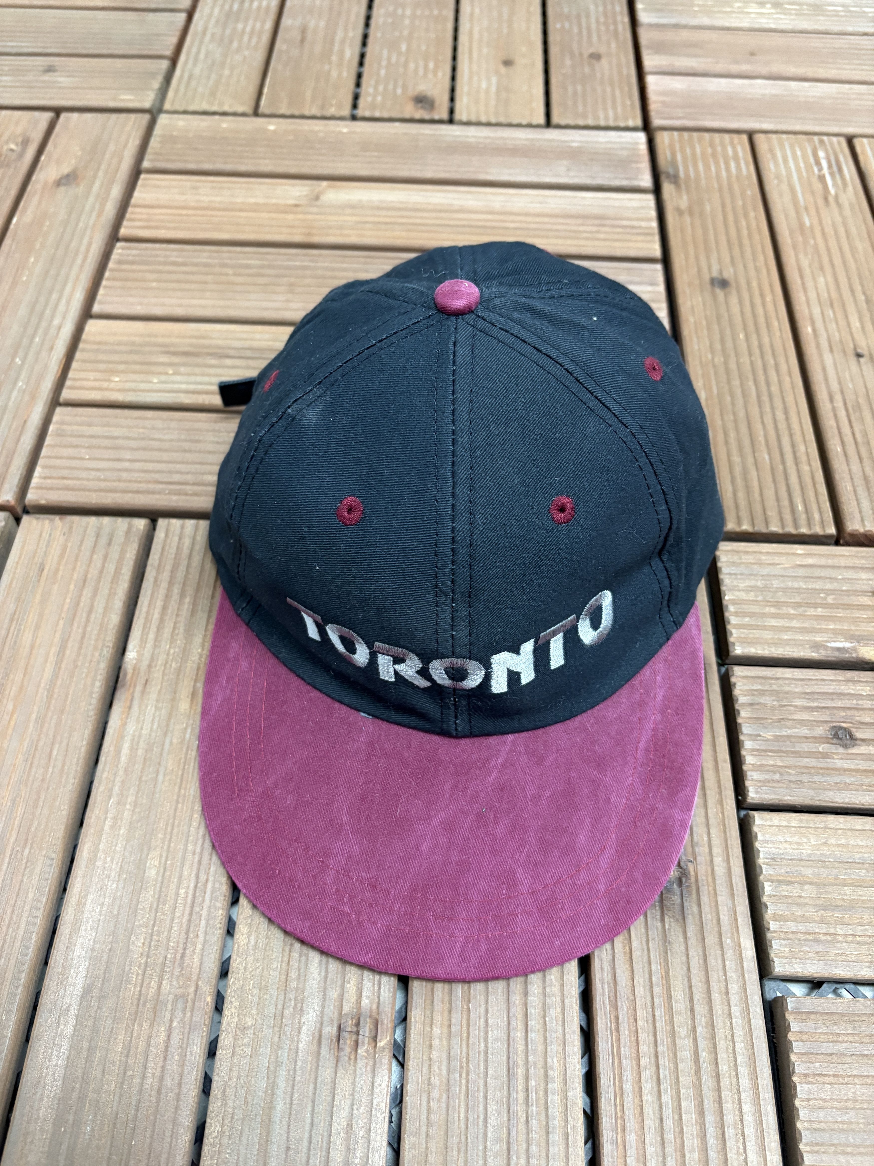 Vintage Toronto Tourist Embroidered Vintage Hat Cap Size ONE SIZE - 1 Thumbnail