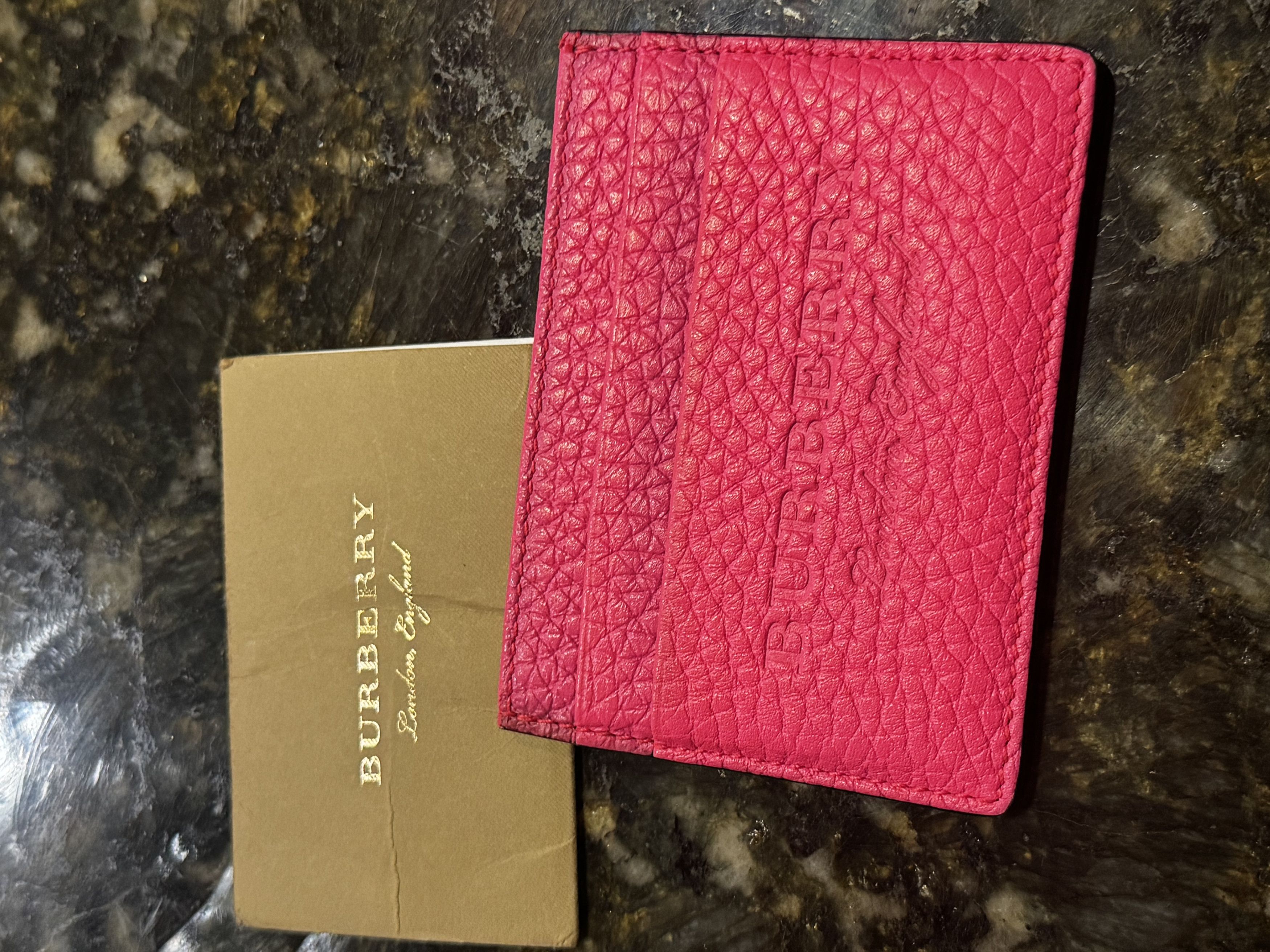 Burberry Burberry Leather Card Holder – Fuchsia / Rare Colour Variant Size ONE SIZE - 1 Thumbnail