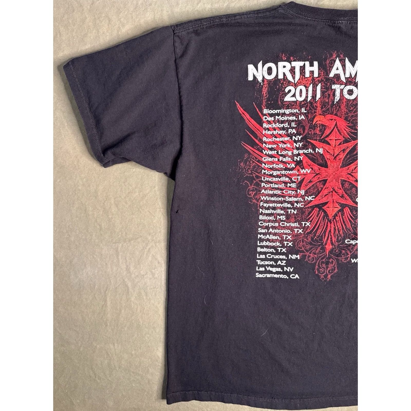 Anvil Sevendust 2011 North America Tour Tee Band Black 2XL Short Sleeve Crew Neck T-Shirt Mens Size US XXL / EU 58 / 5 - 7 Thumbnail
