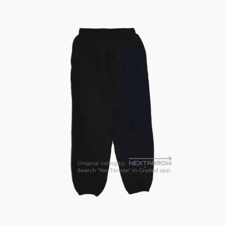 Balenciaga Balenciaga SS22 Black Logo Detail Knit Sweatpants. Size US 26 / EU 42 - 3 Thumbnail