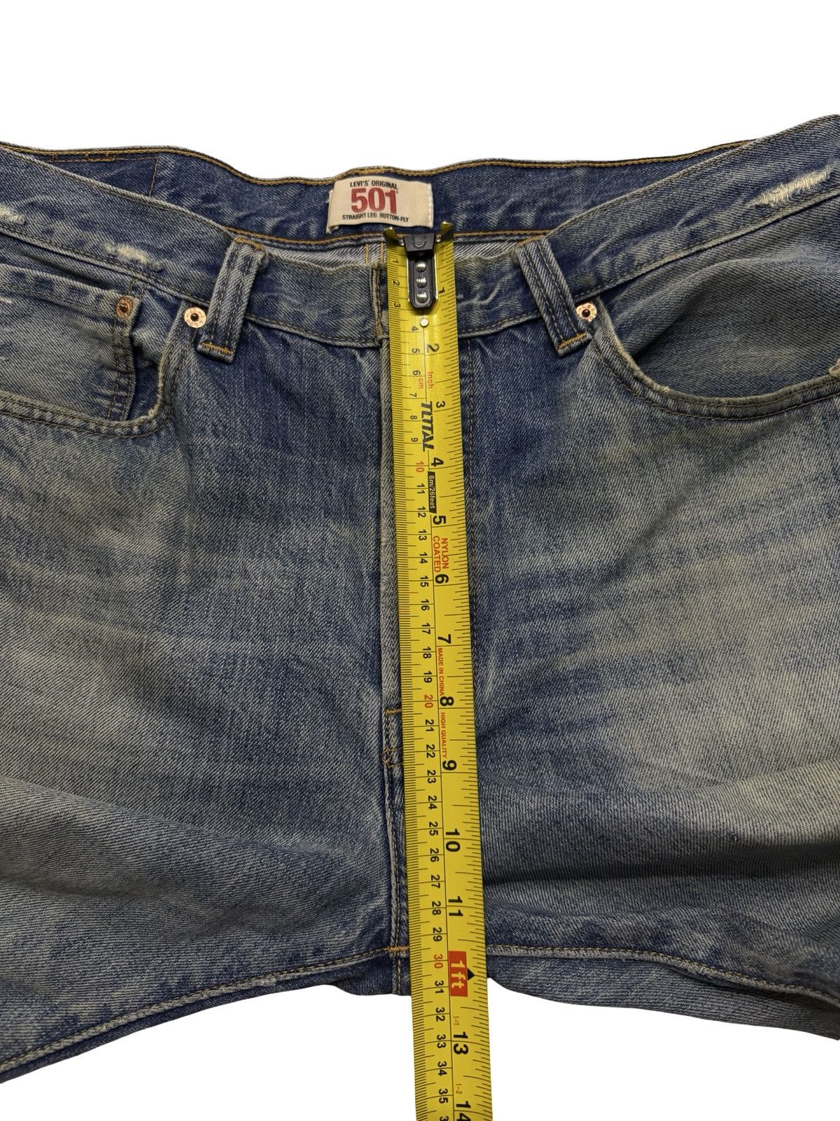 Levi's Vintage Levi’s 501 Original Straight Leg Button Fly | W35 Size US 35 - 16 Thumbnail