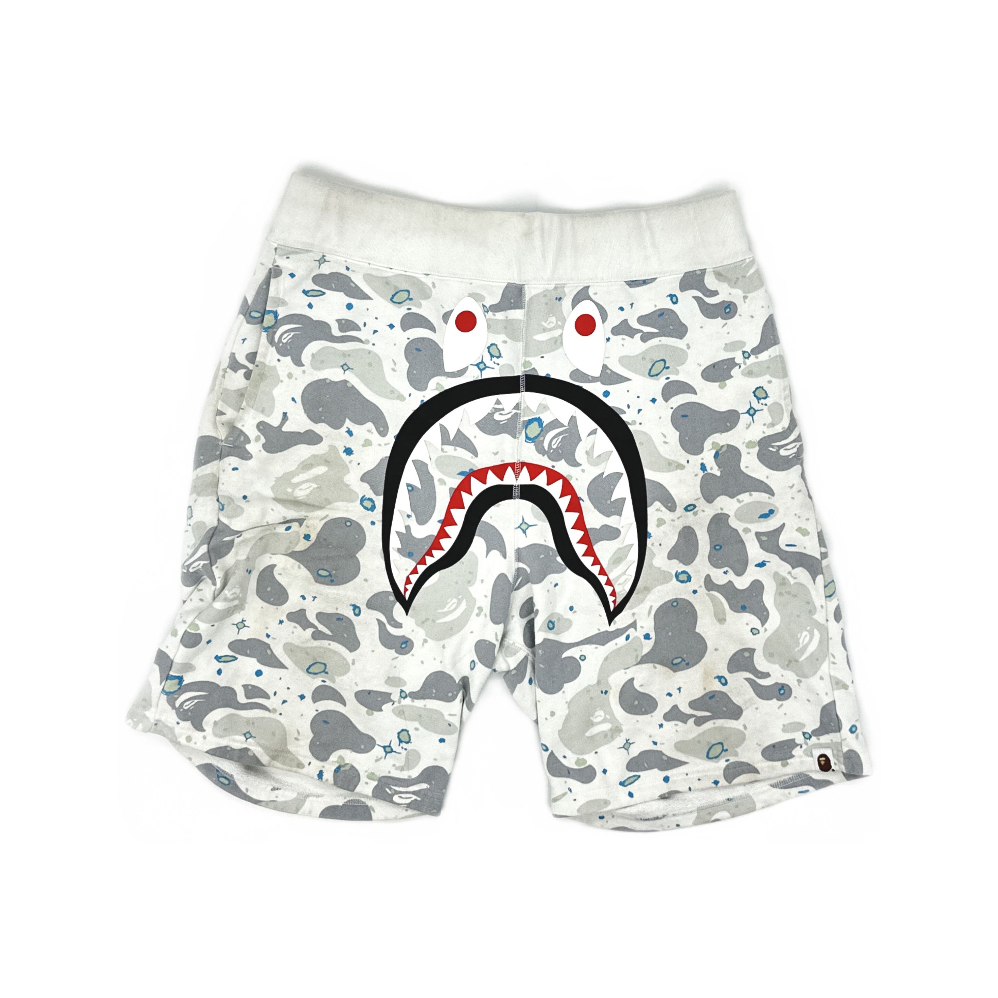 Bape A Bathing Ape Shark Camo Shorts Size XXL Size US 38 / EU 54 - 1 Thumbnail