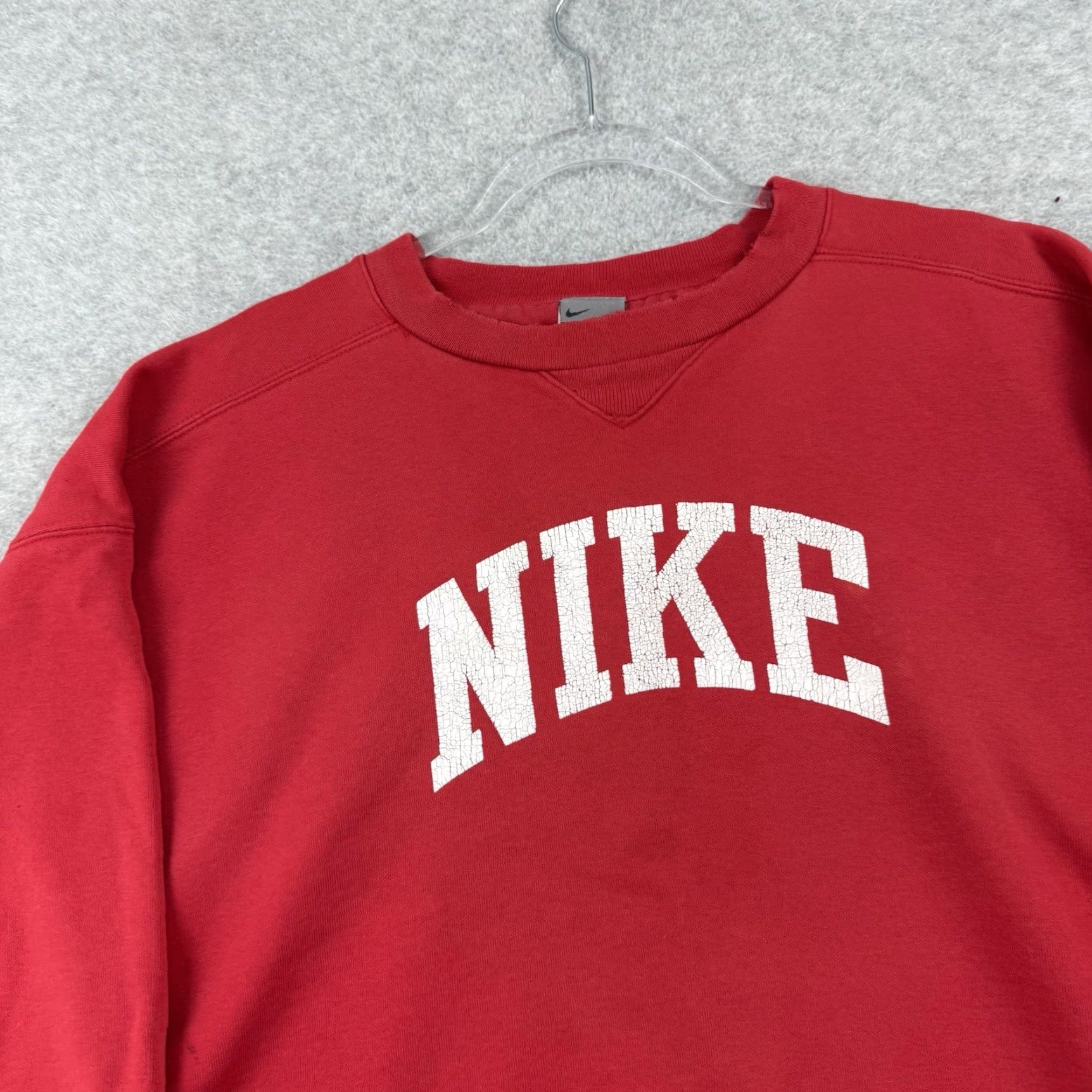 Nike VINTAGE Nike Sweatshirt Mens XL Red Embroidered Spellout Crewneck Jumper 90s y2k Size US XL / EU 56 / 4 - 3 Thumbnail