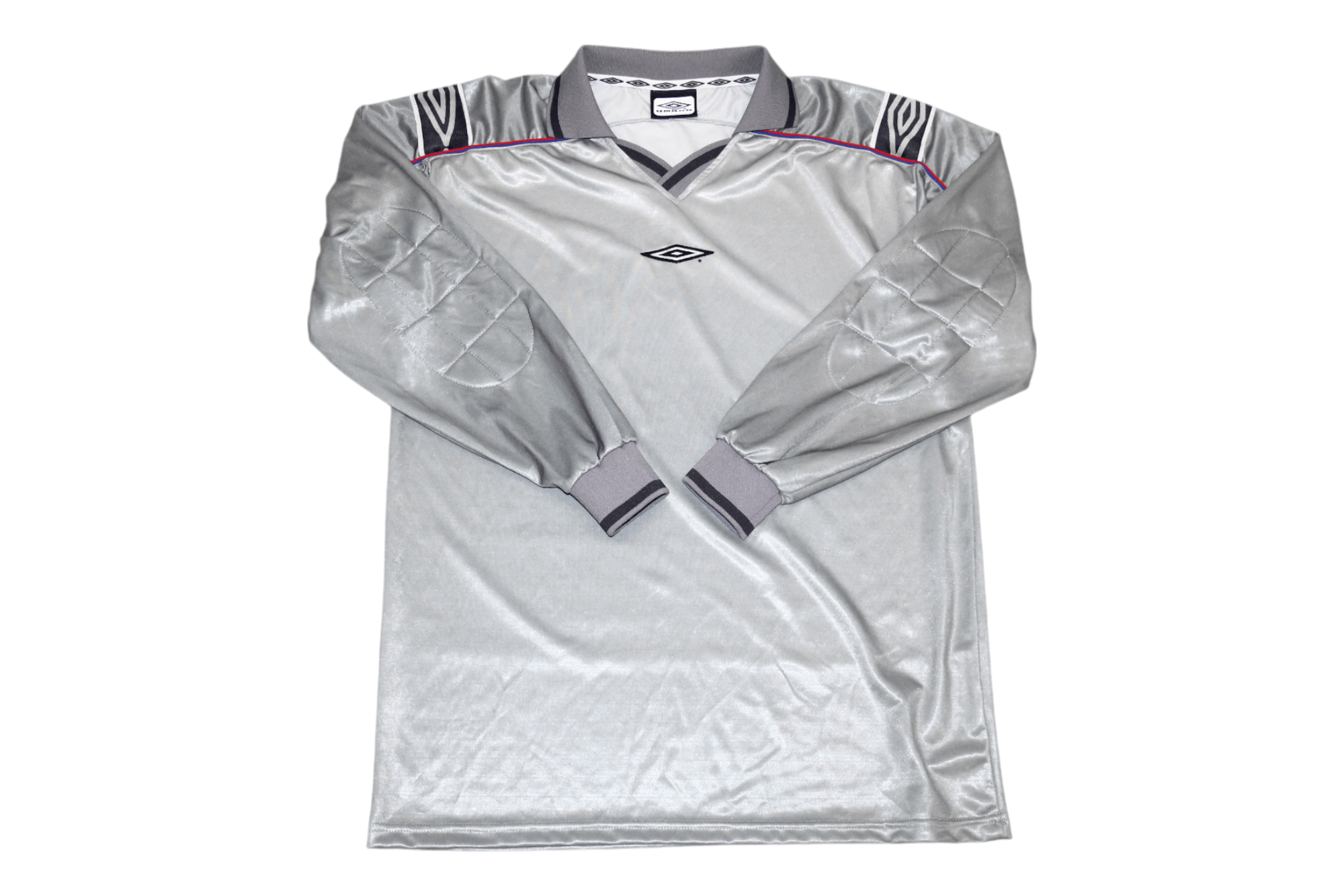 Umbro RARE VTG🔥 Umbro goalkeeper silver jersey Size US XL / EU 56 / 4 - 1 Thumbnail