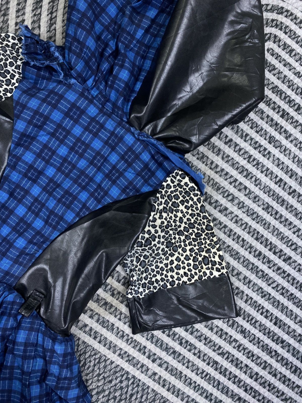 Japanese Brand Vintage Japanese Fashion Custom Checked Leopard Print Dress Size XS / US 0-2 / IT 36-38 - 8 Thumbnail