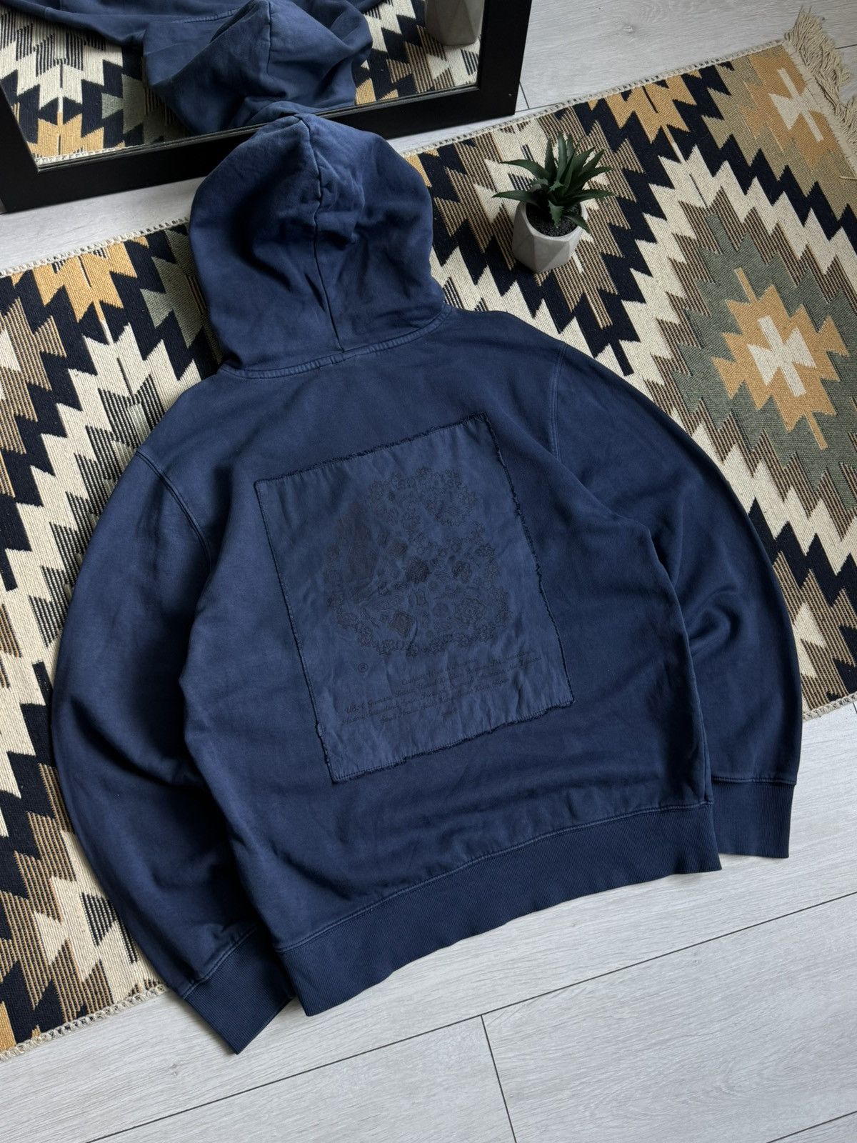 Carhartt Wip Carhartt WIP Verse Patch Garment Dyed Hoodie Size US S / EU 44-46 / 1 - 3 Thumbnail