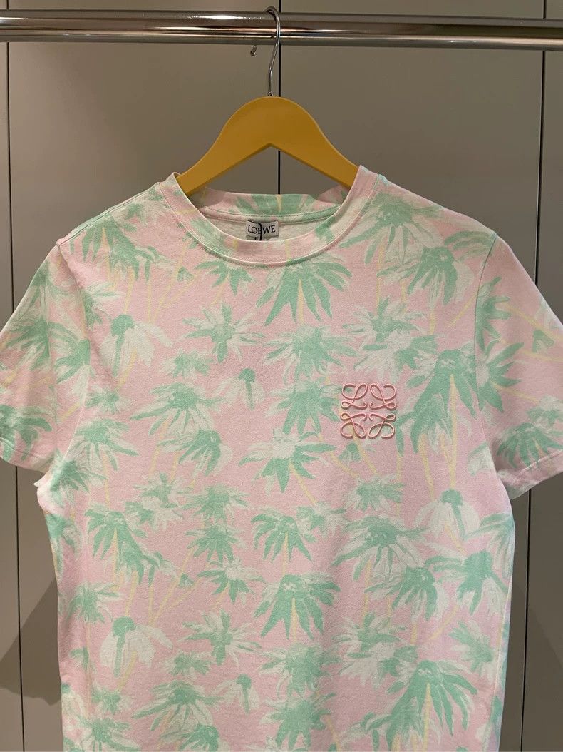 Loewe LOEWE Pink and green coconut tree printed tie-dye short sl Size M / US 6-8 / IT 42-44 - 4 Thumbnail