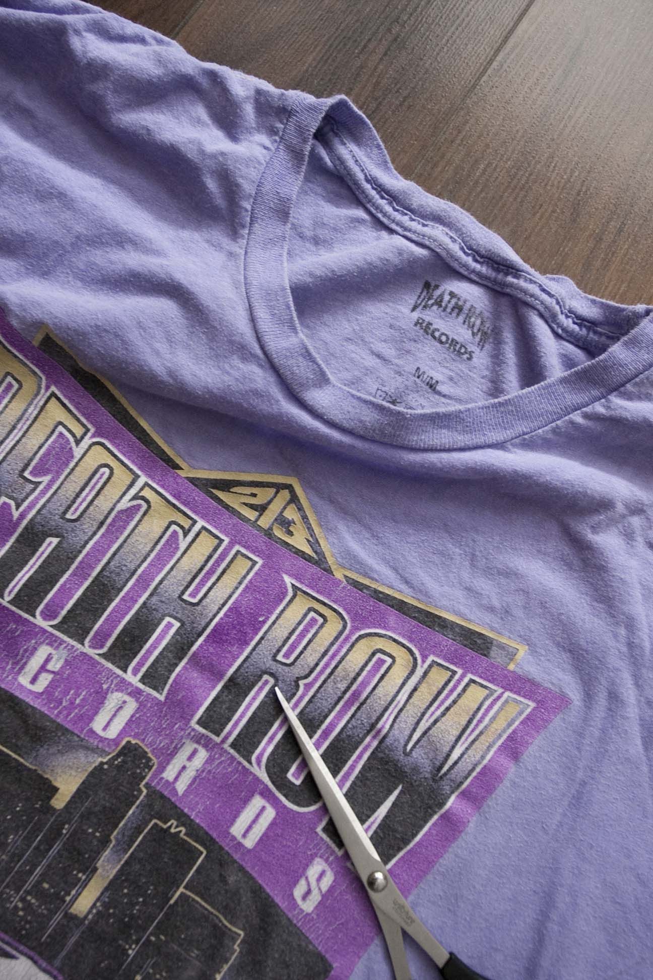 Death Row Records × Rap Tees Death Row Records T Shirt Size M Car Purple Size US M / EU 48-50 / 2 - 2 Thumbnail