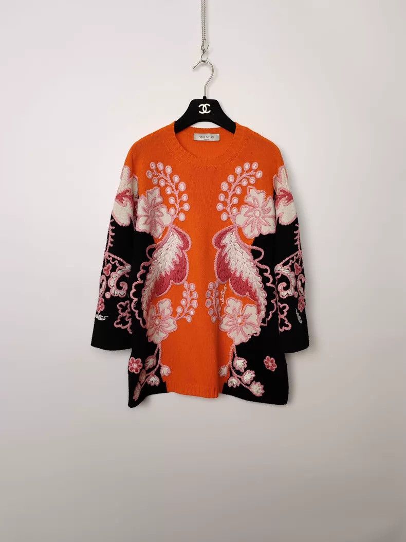 Other Valentino Heavy Flower Embroidered Cashmere Knitwear Size S / US 4 / IT 40 - 1 Thumbnail