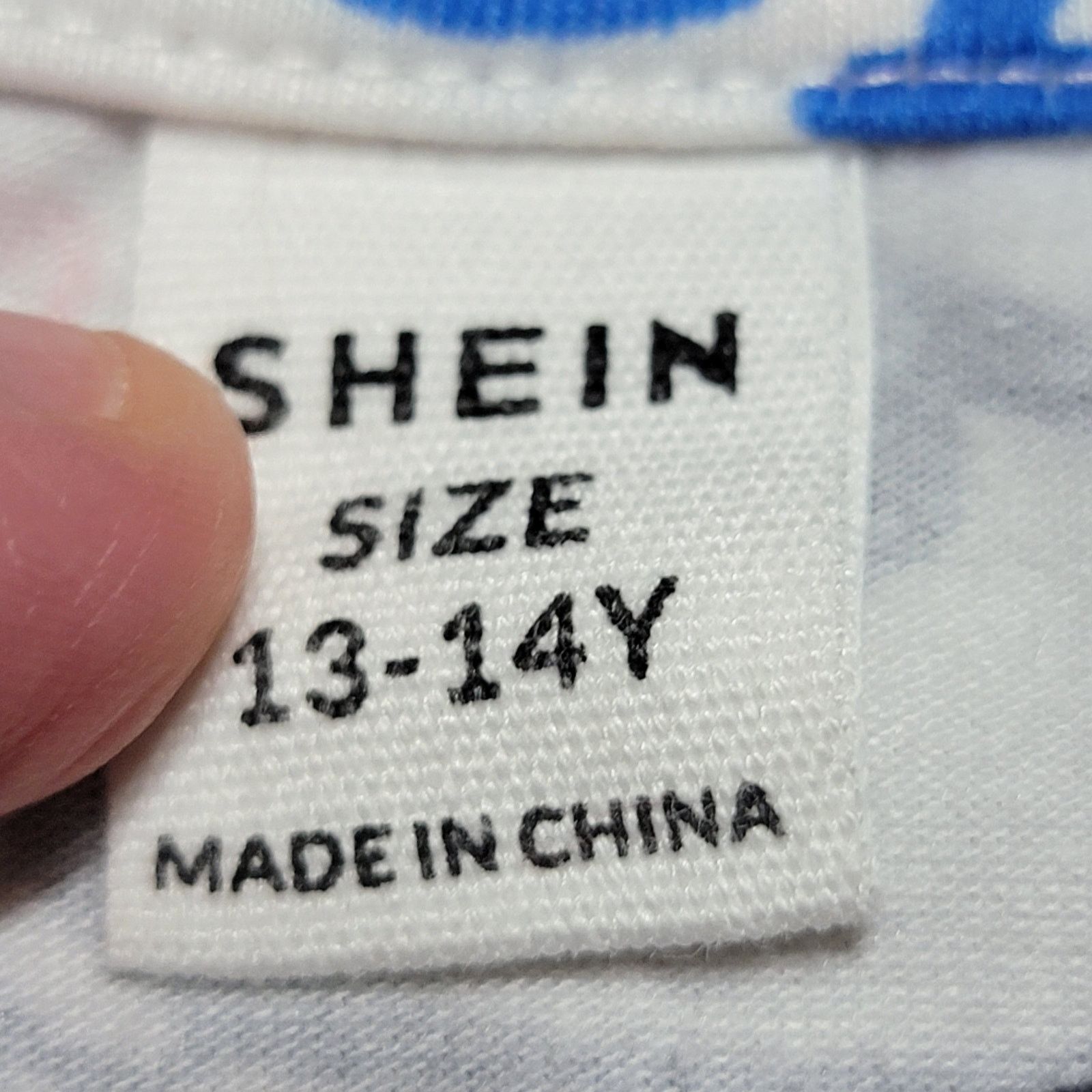 Shein Shein White Tee w/ All Over Skater Graffiti - Size Adult Med Size US M / EU 48-50 / 2 - 3 Thumbnail
