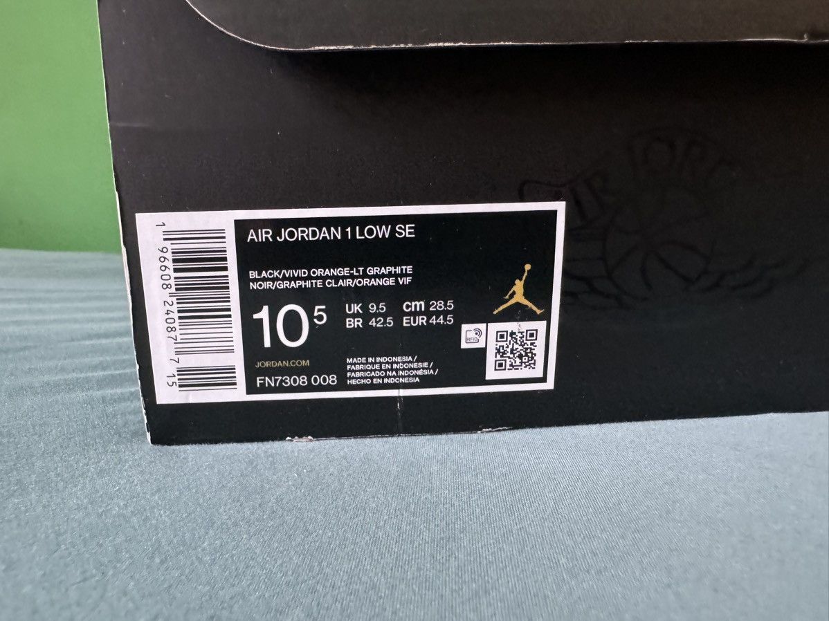 Jordan Brand Nike Air Jordan 1 Low Vivid Orange 2023 Size US 10.5 / EU 43-44 - 7 Thumbnail