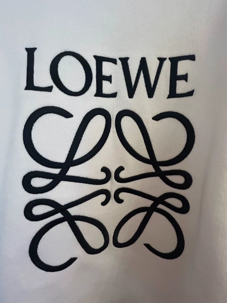 Loewe LOEWE Embroidered large logo hoodie Size M / US 6-8 / IT 42-44 - 4 Thumbnail
