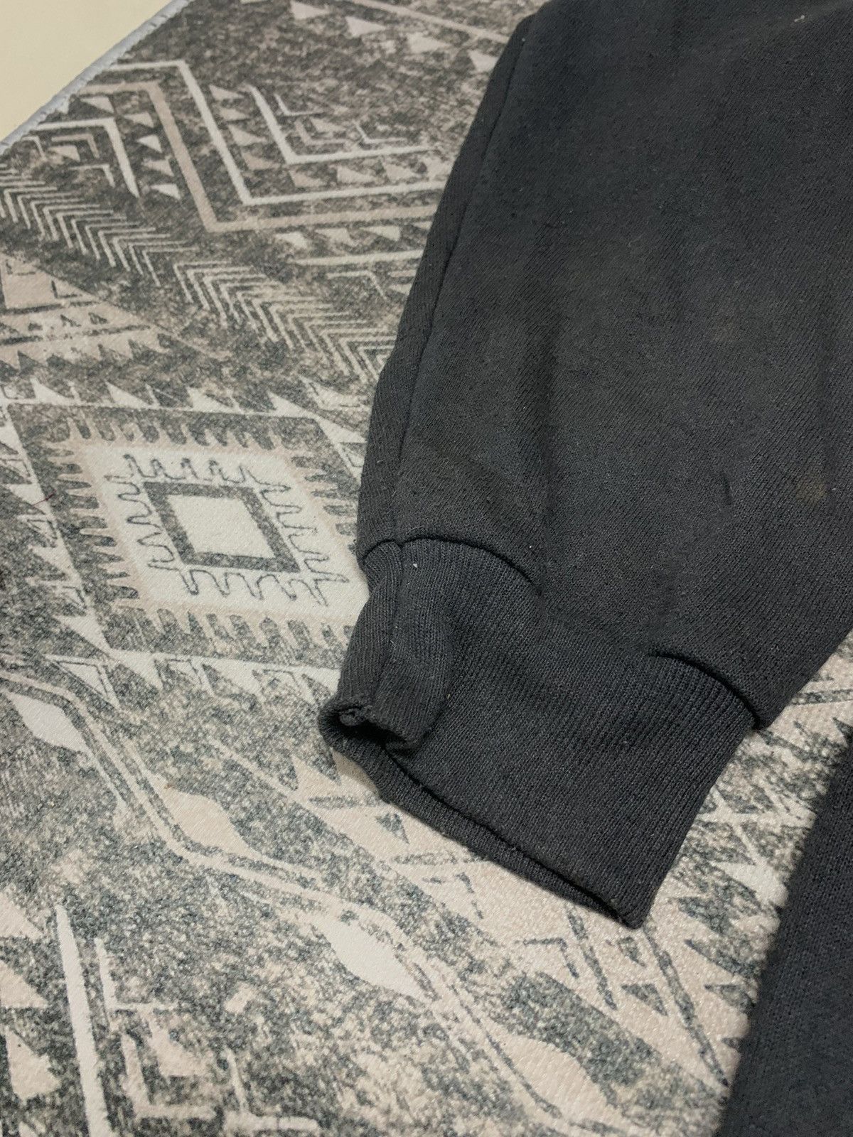 Vintage 90s NWO SWEATSHIRT OVERALL FADED Size US L / EU 52-54 / 3 - 7 Thumbnail