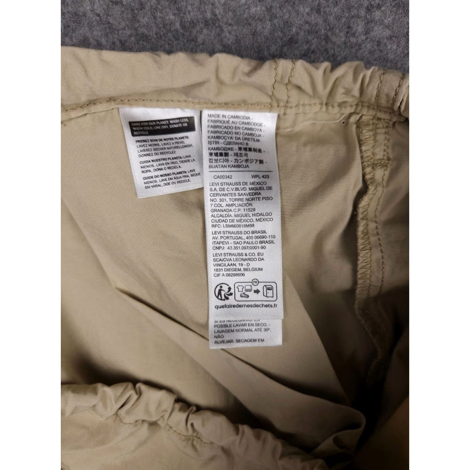 Levi's Levi's Parachute Pants Mens Large 34 x 29 Beige Drawstring Lightweight Cotton Pants Mens Size US 33 - 4 Thumbnail
