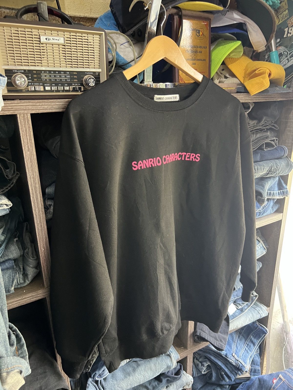 Anime 🔥Hello Kitty Sanrio Characters Crewneck Sweatshirt Size US M / EU 48-50 / 2 - 4 Thumbnail
