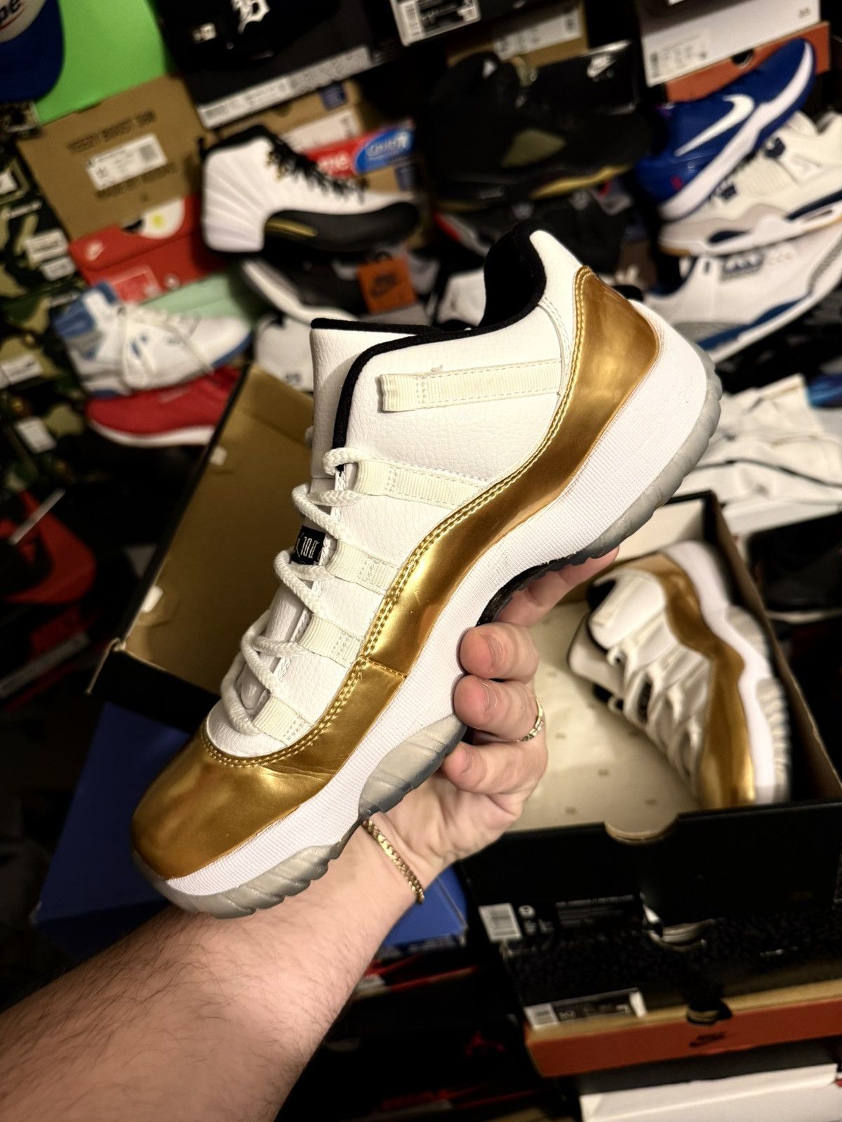 Jordan Brand Jordan retro 11 low closing ceremony sz 9 Size US 9 / EU 42 - 3 Thumbnail