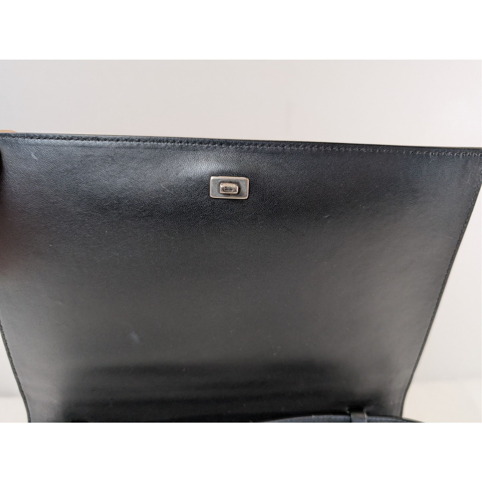 Balenciaga o1rshd1 Size: OS / Car Flap Bag with Strap Black/ White Dirt Size ONE SIZE - 9 Thumbnail