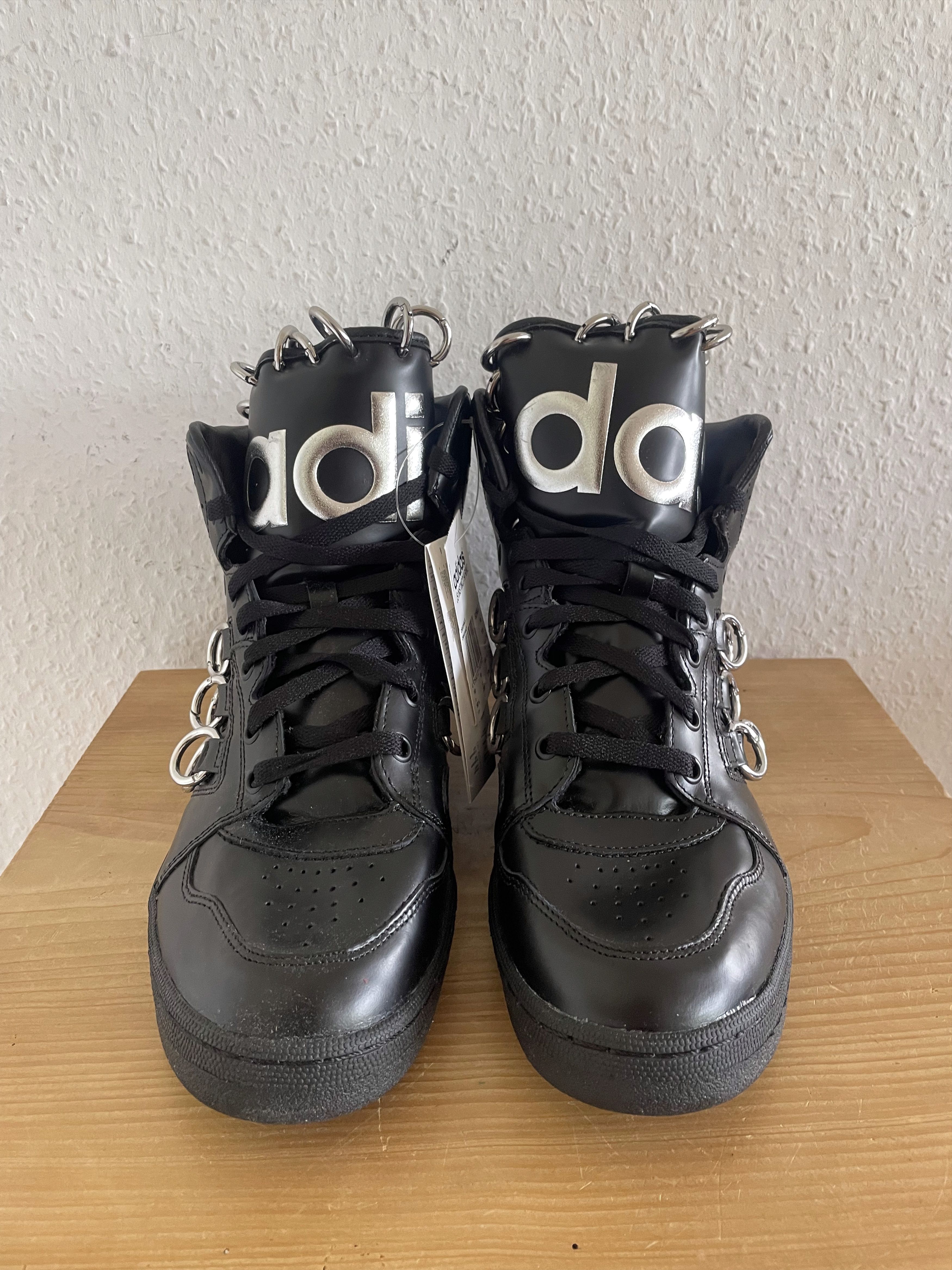 Adidas × Jeremy Scott JS Instinct Hi Ring Black Size US 10.5 / EU 43-44 - 1 Thumbnail