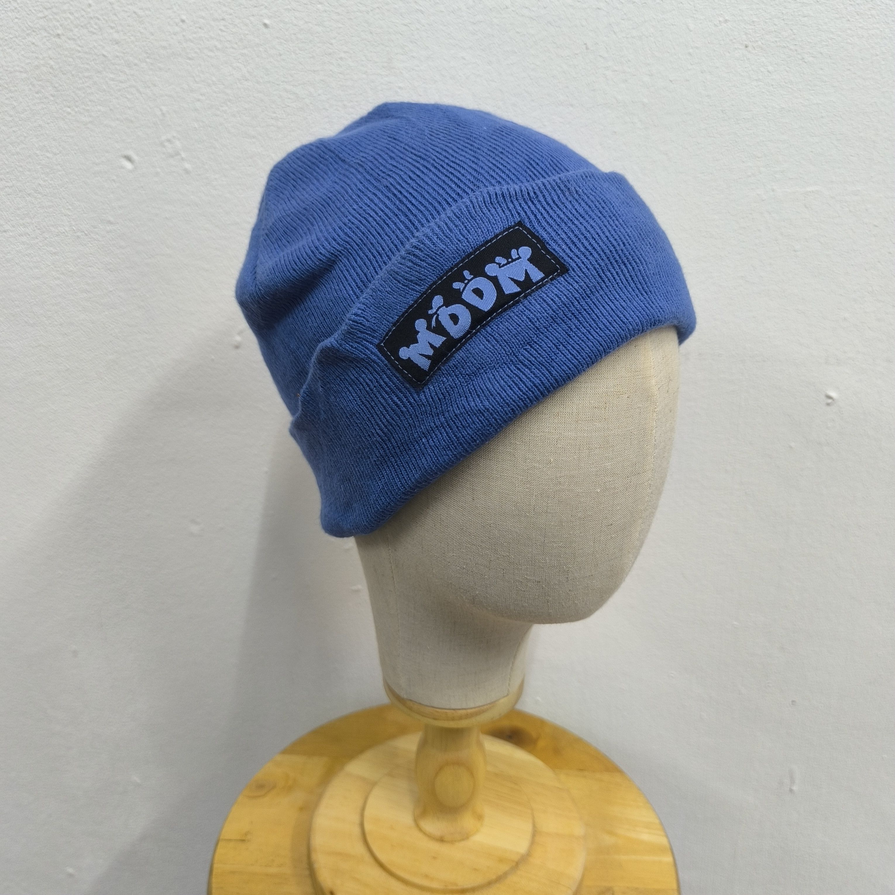 Disney 🌟Disney tokyo donald duck cartoon patch beanie hat Size ONE SIZE - 3 Thumbnail
