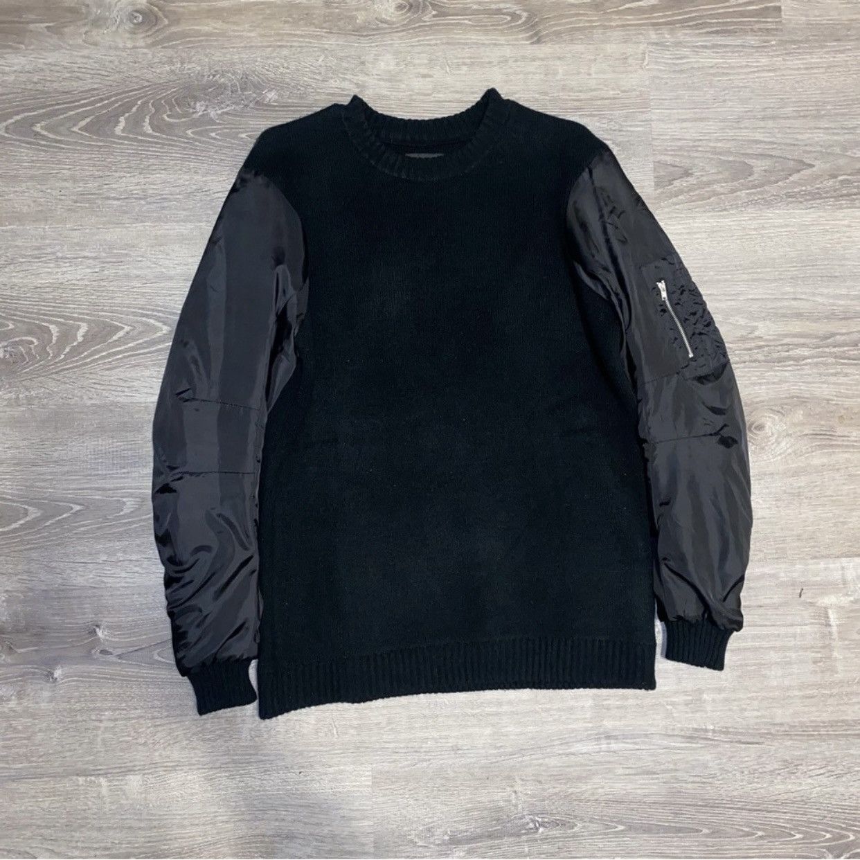 Bershka Bershka Sweater With Nylon Sleeves Size US S / EU 44-46 / 1 - 1 Thumbnail