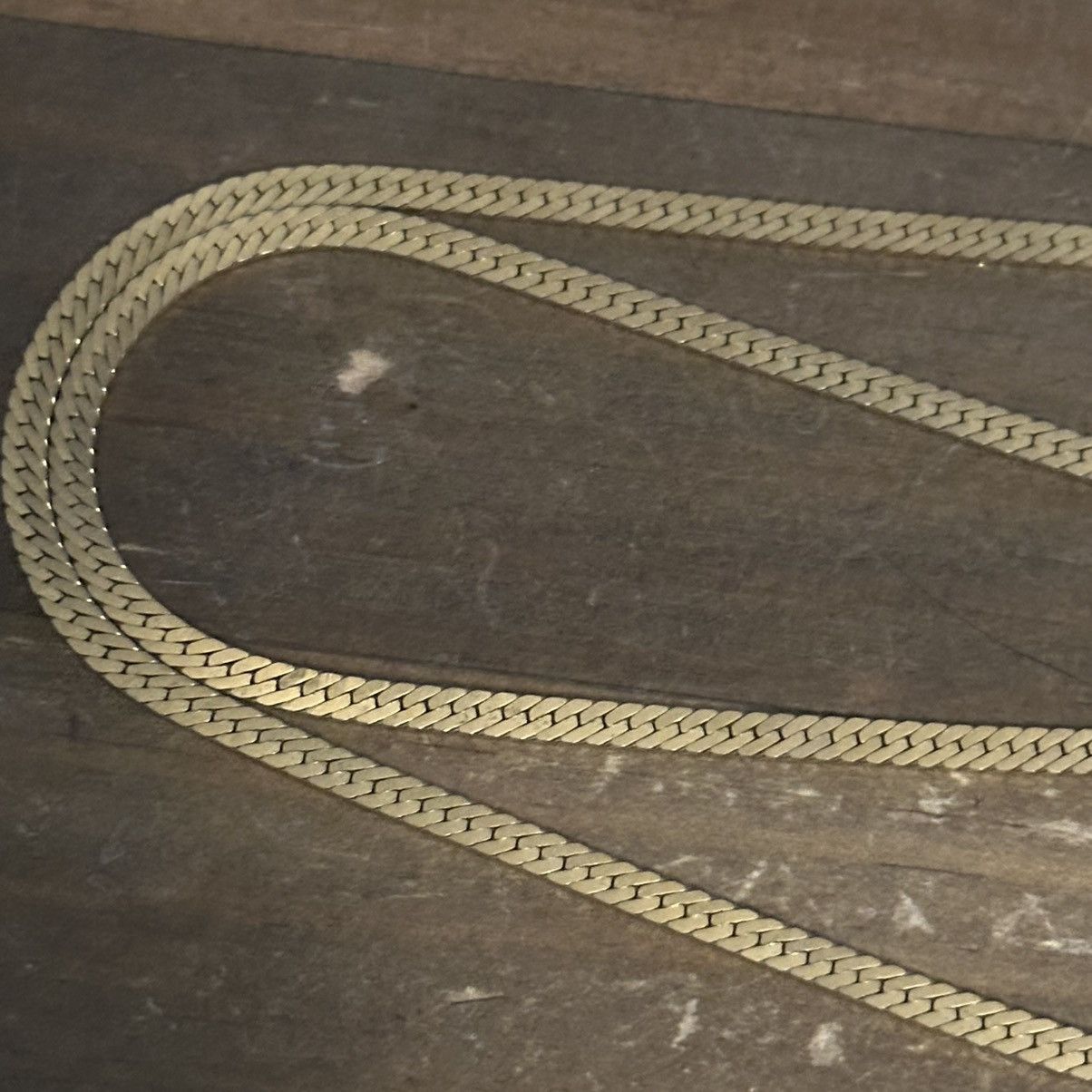 Monet Vintage Monet gold tone thick serpentine chain necklace Size ONE SIZE - 3 Thumbnail