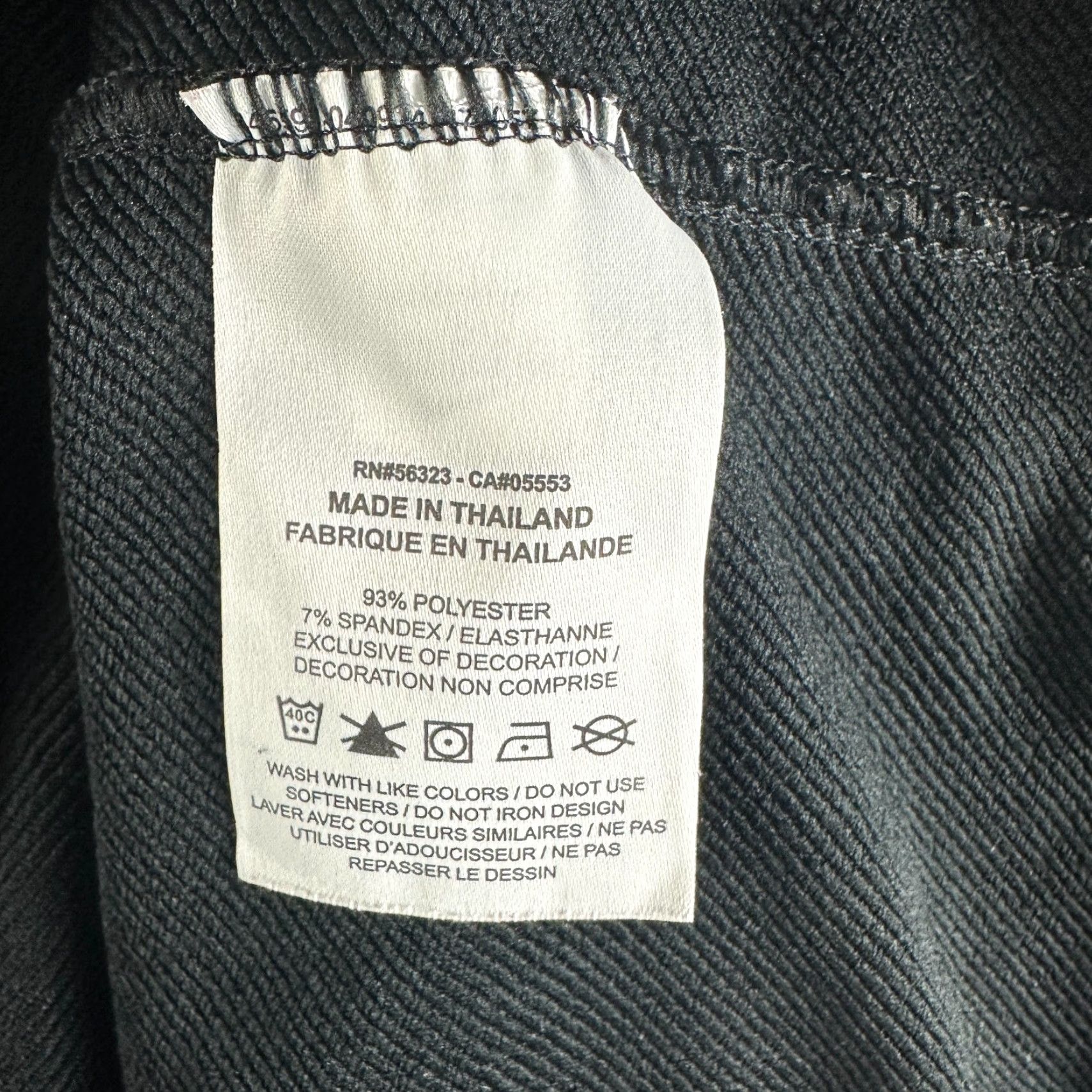 Nike Nike Mens XL 1/4 Zip Pullover Black Gray Stretch Long Sleeve Logo Casual Activewear Modern Classic Fit Regular Sleeves Men XL Black Size US XL / EU 56 / 4 - 5 Thumbnail