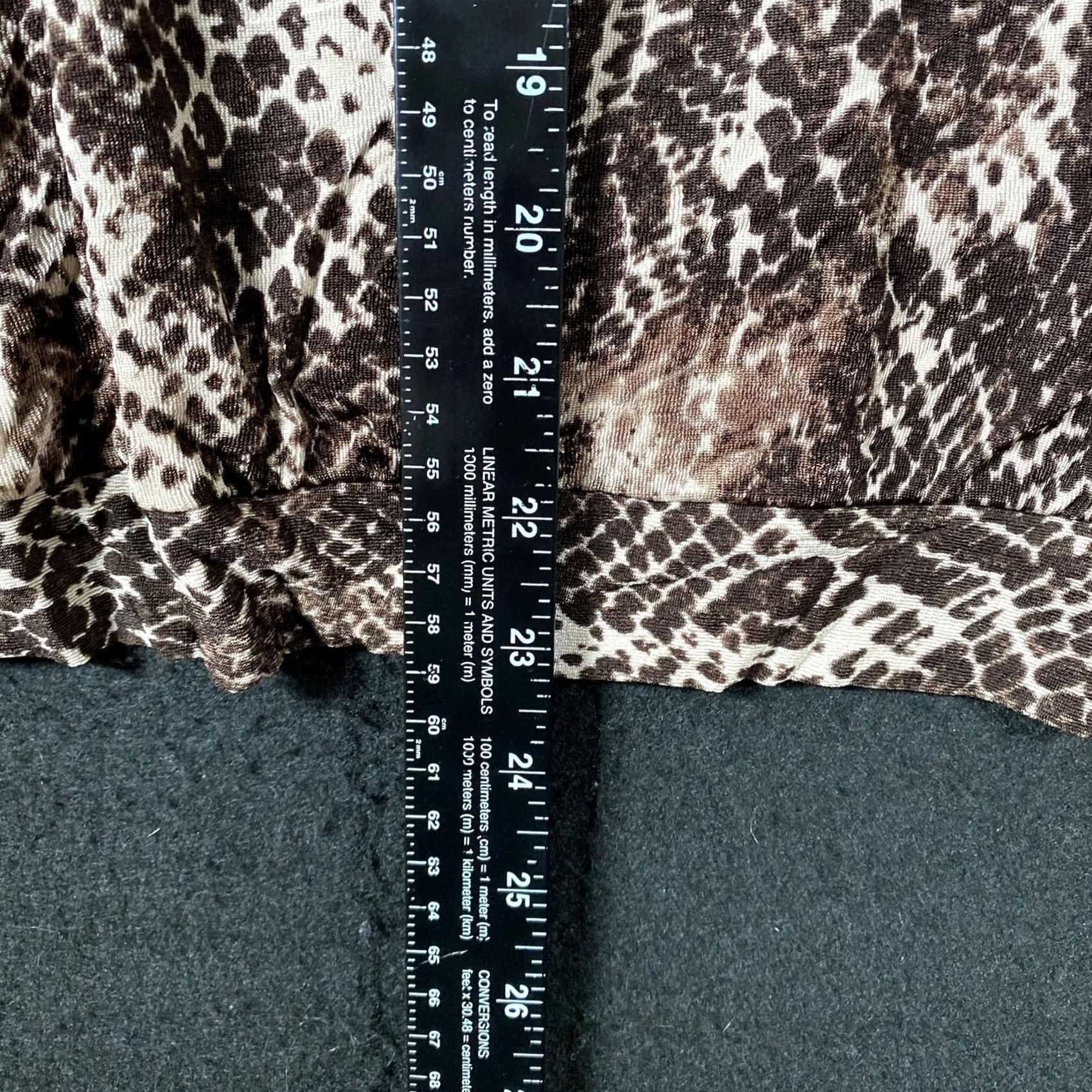 Vintage Chico's Travelers Blouse Womens Knit Front Knot Animal Print 3/4 Sleeve Scoop Neck L Brown Tan Size L / US 10 / IT 46 - 6 Thumbnail