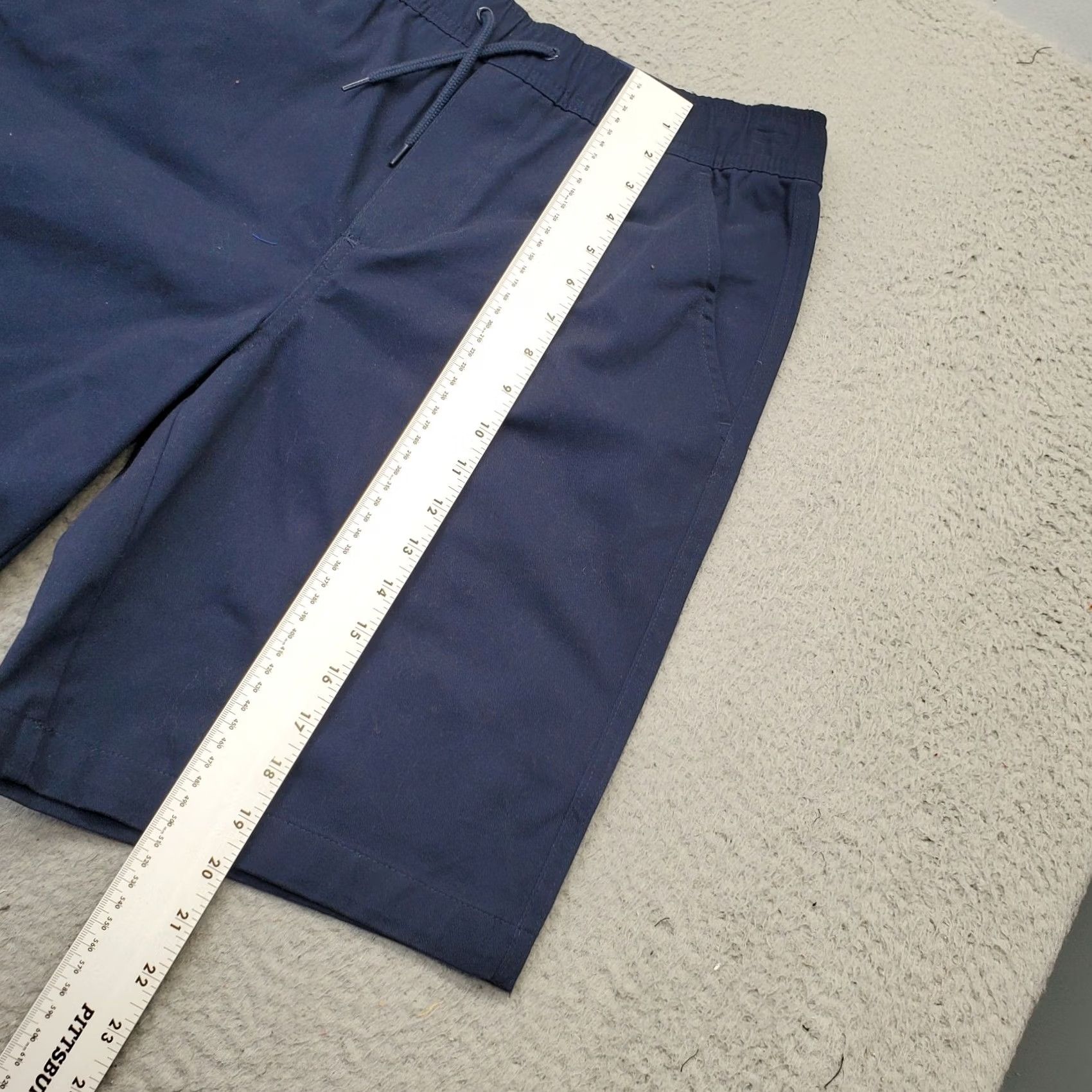Izod IZOD Mens Shorts M Navy Stretch Soft Touch Easy Care Approved Schoolwear Casual Summer Chino Size US 31 - 4 Thumbnail