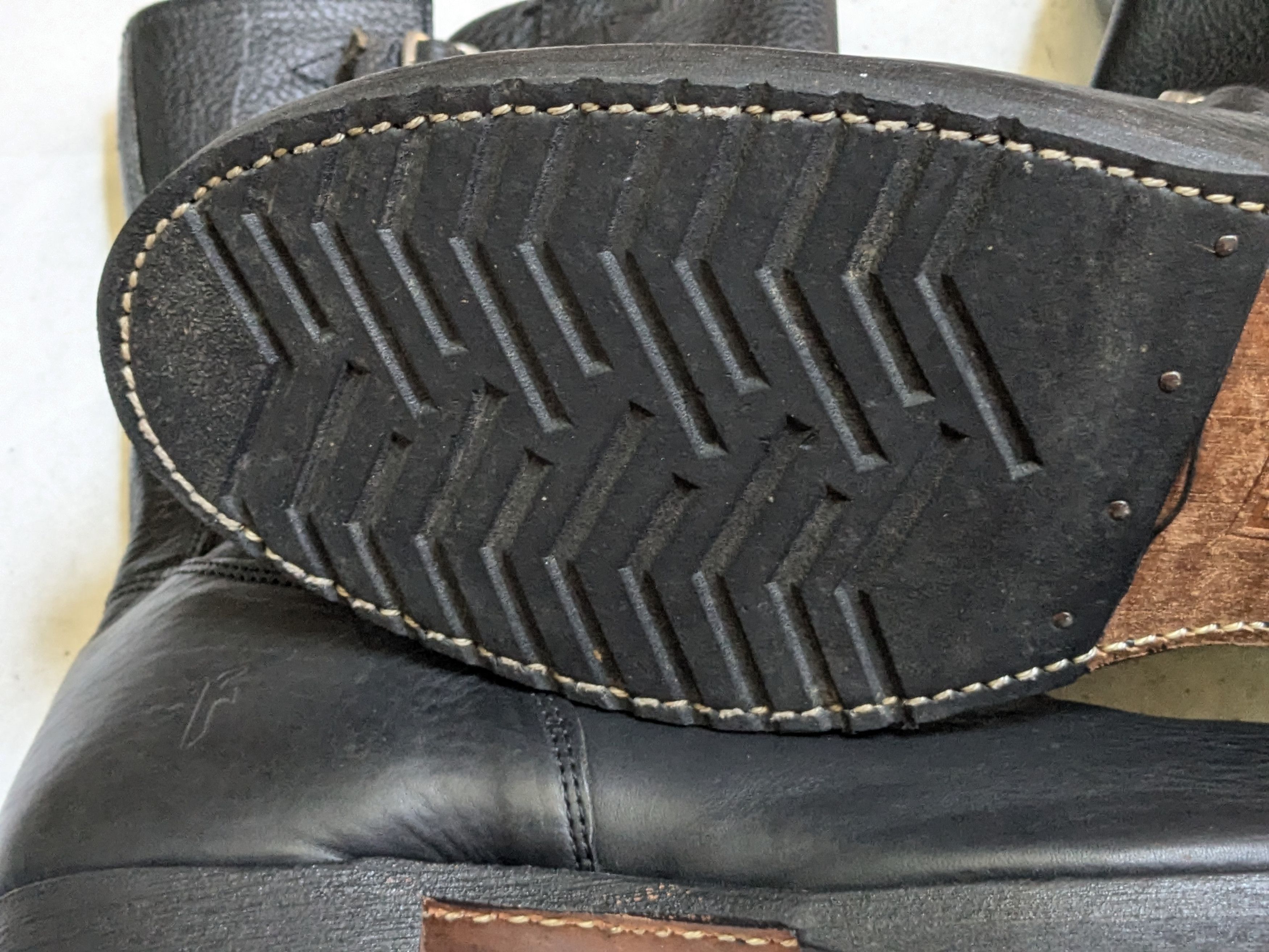 Frye Frye Engineer Boots Black 13 M Leather Buckle Strap USA Size US 13 / EU 46 - 17 Thumbnail