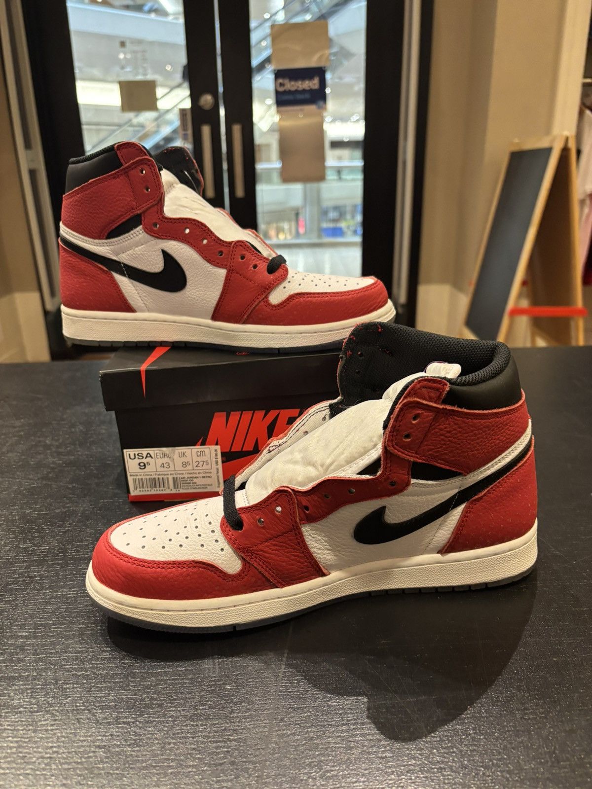 Jordan Brand Jordan 1 Retro High ‘Spider Man Origin Story’ Size US 9.5 / EU 42-43 - 2 Thumbnail