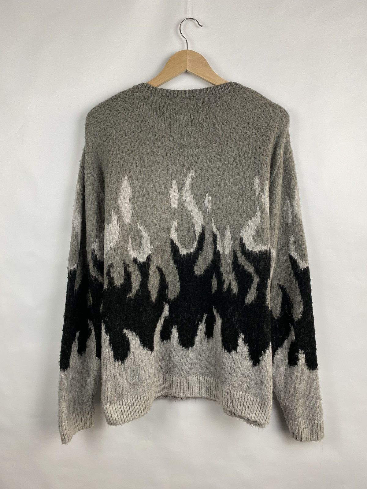 Japanese Brand 🔥 Vintage 90s Fire Sweater graphic rare retro hype Y2K Size US L / EU 52-54 / 3 - 7 Thumbnail