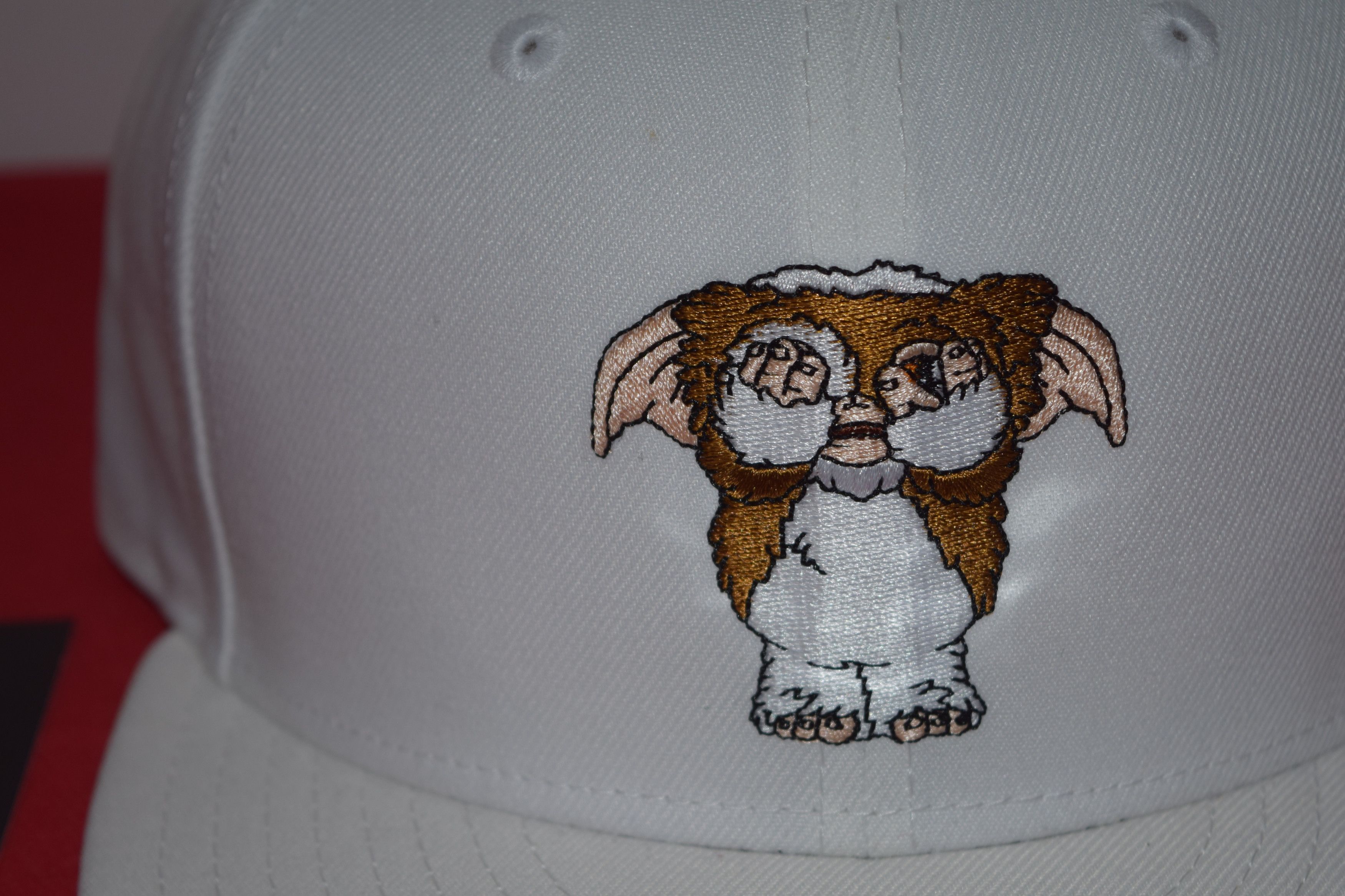 New Era Gremlins X New Era Gizmo Fitted Hat 9Fifty RARE Size ONE SIZE - 2 Thumbnail