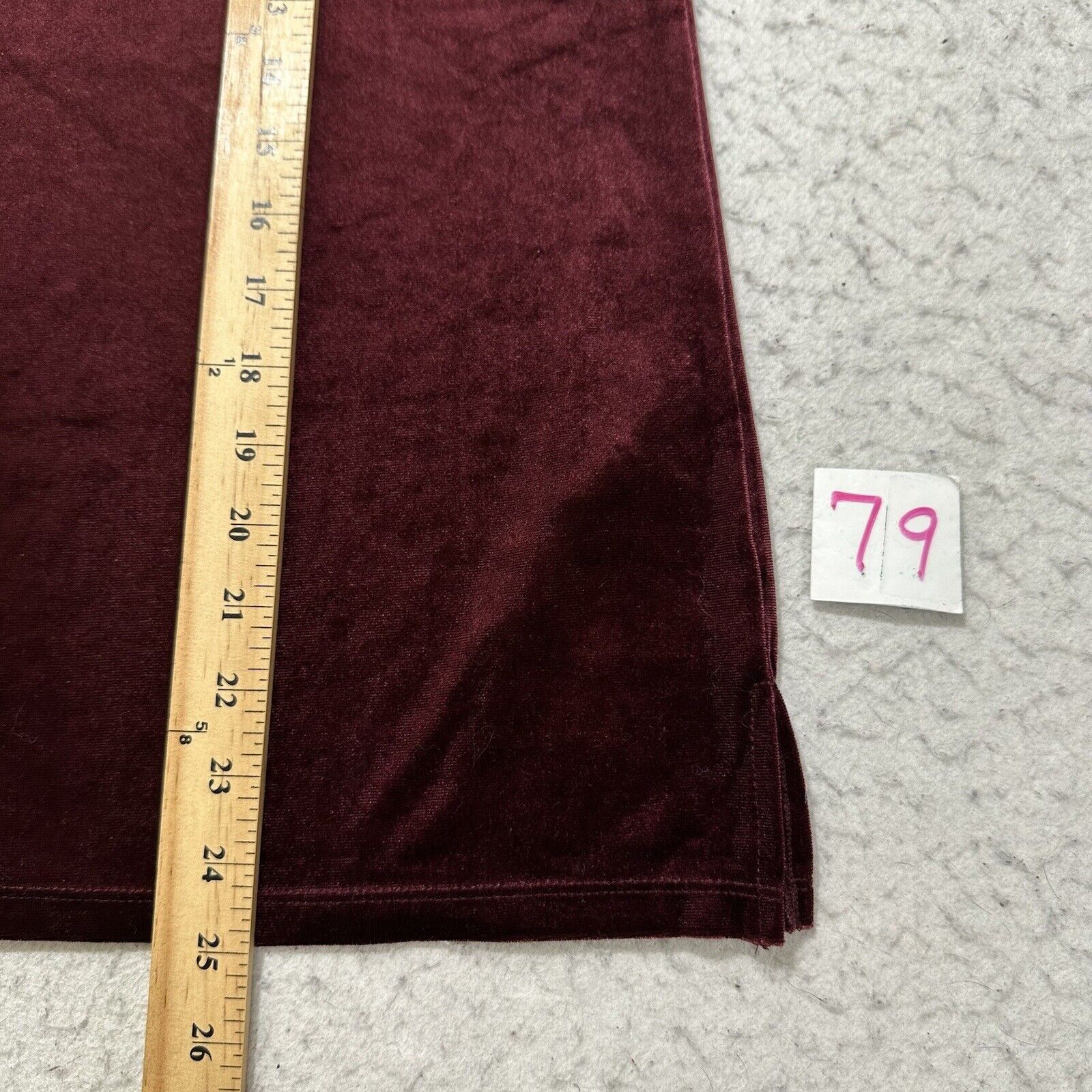 Old Navy Old Navy XS Burgundy Soft Velour Crewneck T Shirt Pullover Size XS / US 0-2 / IT 36-38 - 9 Thumbnail