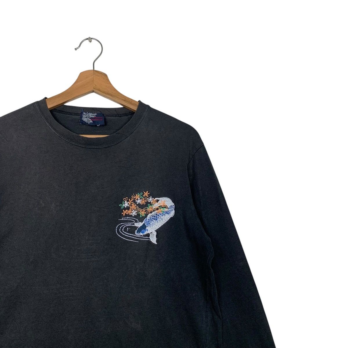 Japan Rags Vintage Japanese Traditional Sakura Koi Fish Tees #2865-C129 Size US M / EU 48-50 / 2 - 6 Thumbnail