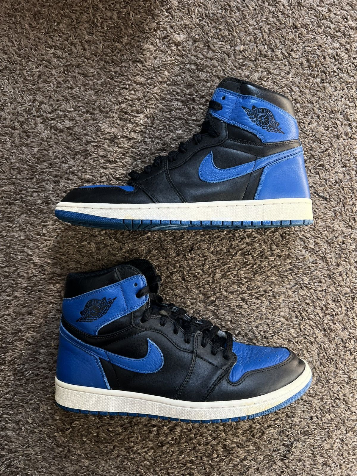 Jordan Brand Sz 10.5 Jordan 1 Retro OG High Royal 2017 555088-007 Size US 10.5 / EU 43-44 - 3 Thumbnail