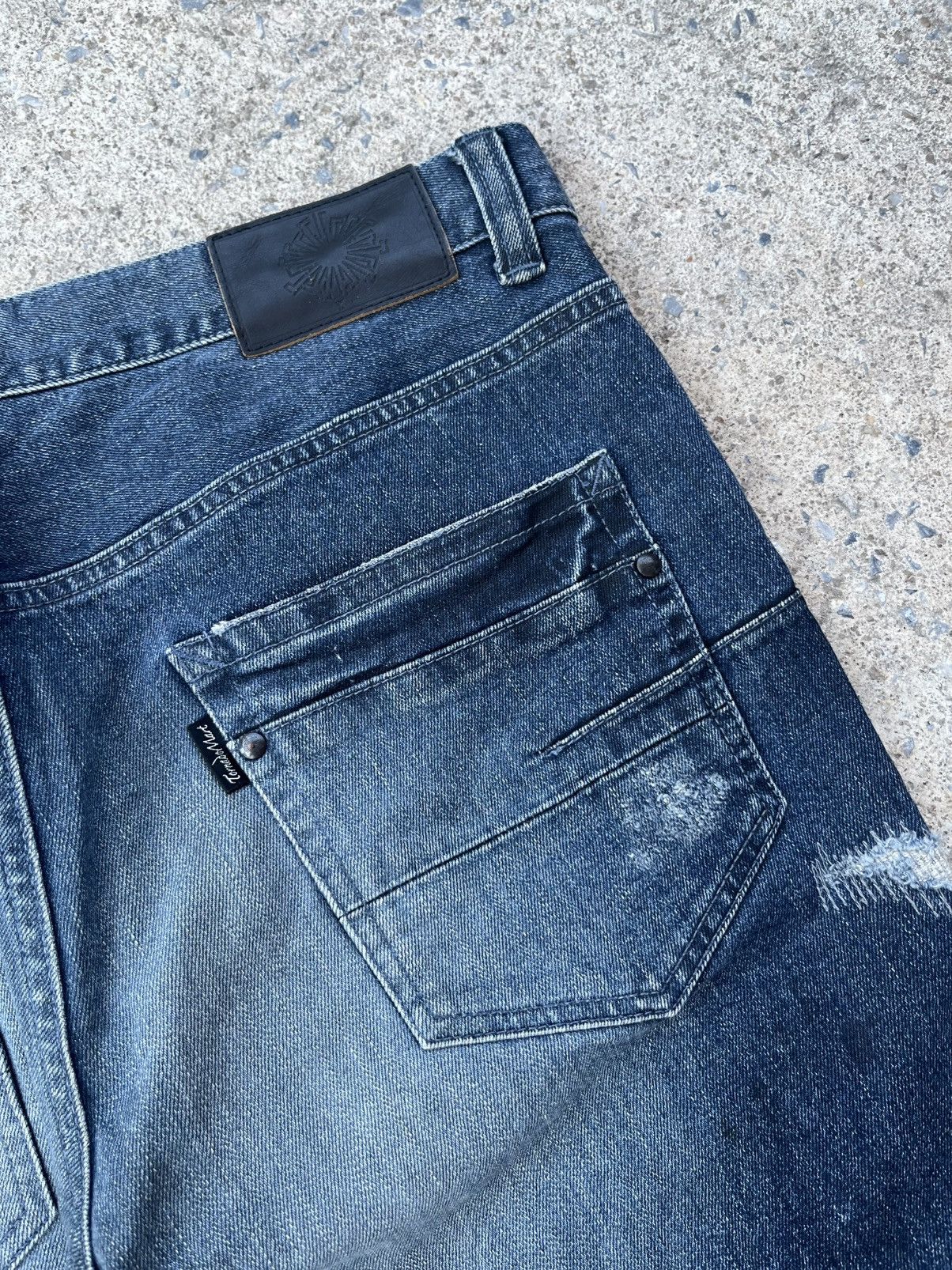 Tornado Mart TORNADO MART DISTRESSED FLARED JEANS Size US 36 / EU 52 - 14 Thumbnail
