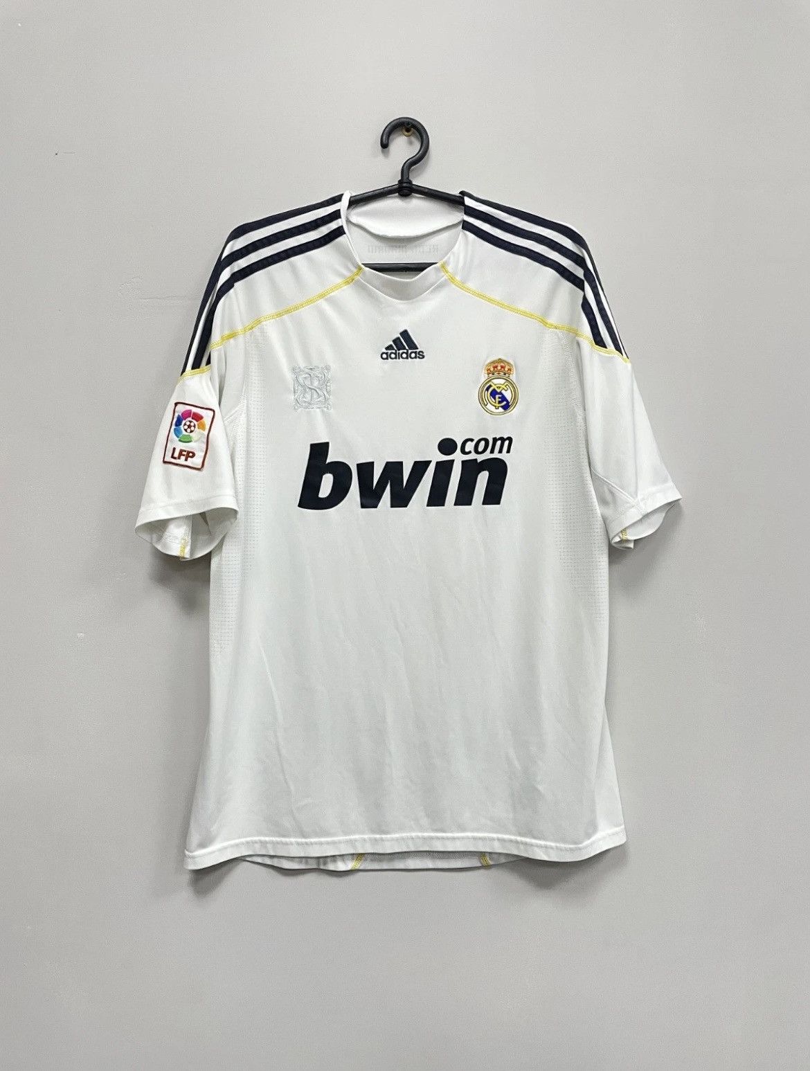 Adidas Real Madrid 2009/2010 Home Football Shirt Jersey Adidas Size US L / EU 52-54 / 3 - 1 Thumbnail