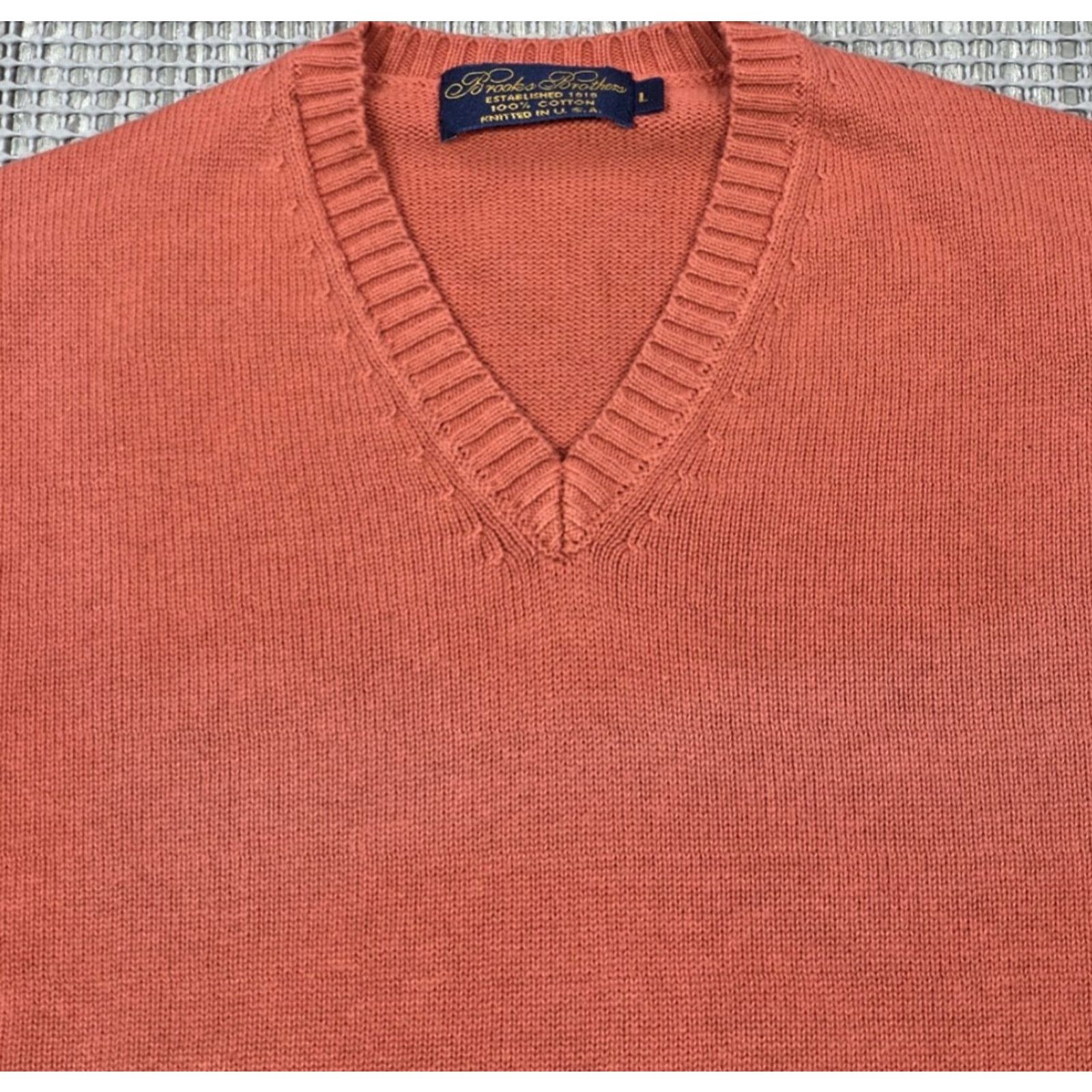 Brooks Brothers VTG Brooks Brothers Peach Cotton V-Neck Knit Long Sleeve Sweater Mens L USA Made Size US L / EU 52-54 / 3 - 3 Thumbnail