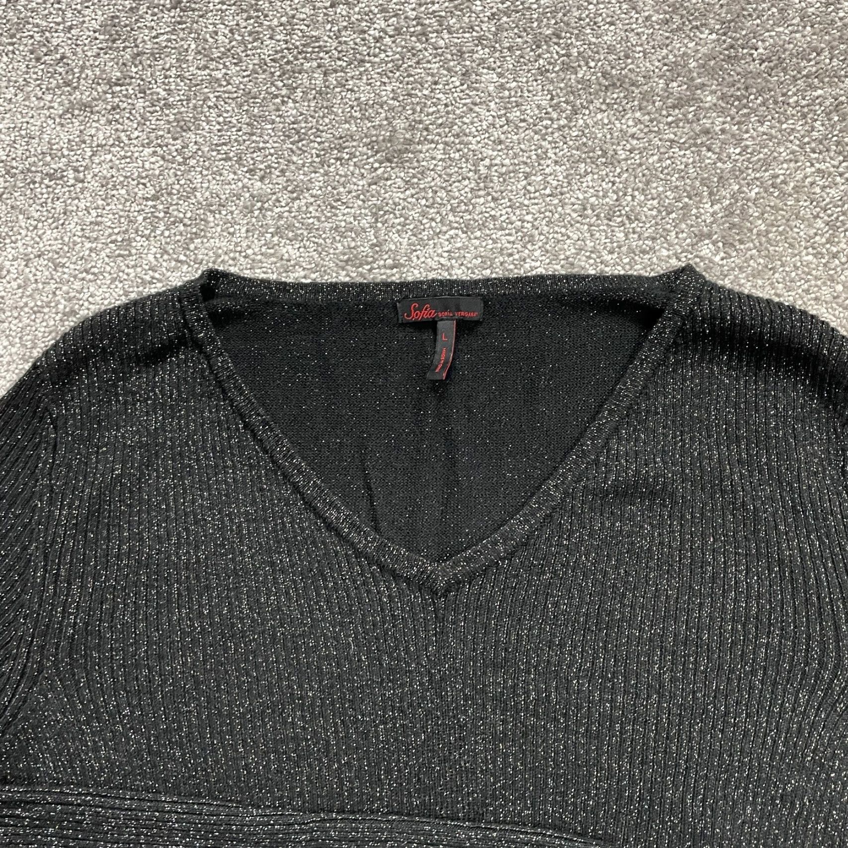 Vintage Sofia Vergara Sweater Womens Large Black VNeck Pullover Glitter Sparkly Knit Size L / US 10 / IT 46 - 2 Thumbnail