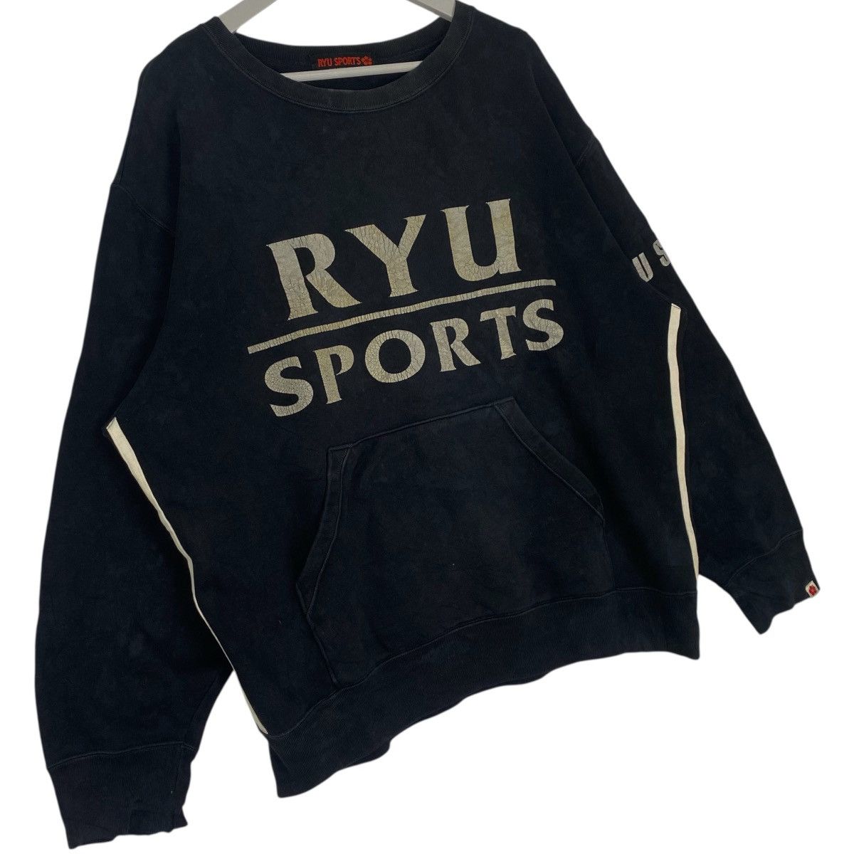 Other Vintage RYU Sports Sweatshirt Crewneck Kangaroo Pocket Black Size US L / EU 52-54 / 3 - 3 Thumbnail