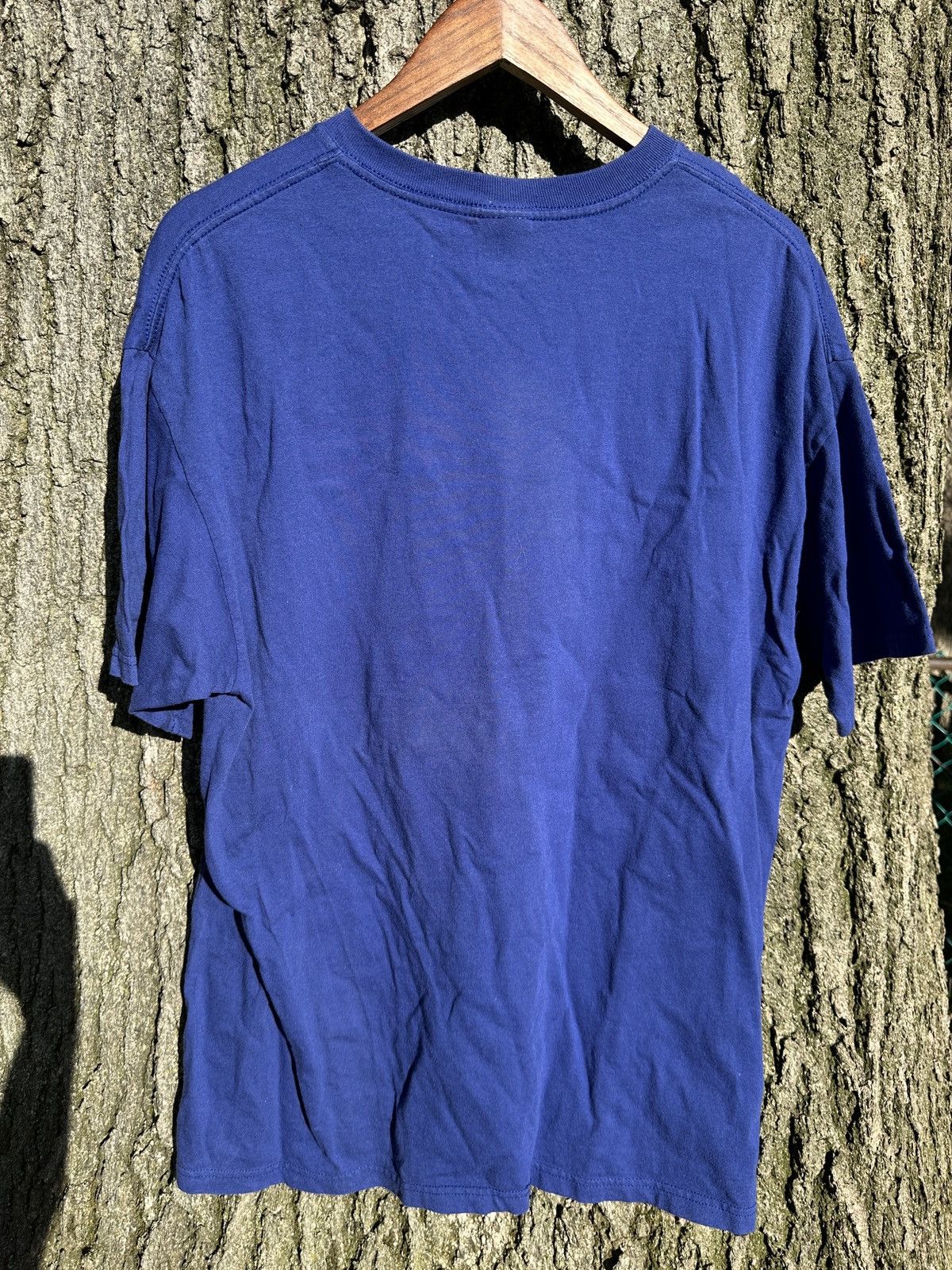 Anvil × Vintage Vintage Everything Is Bigger In Texas Graphic T Shirt Size US XL / EU 56 / 4 - 4 Thumbnail