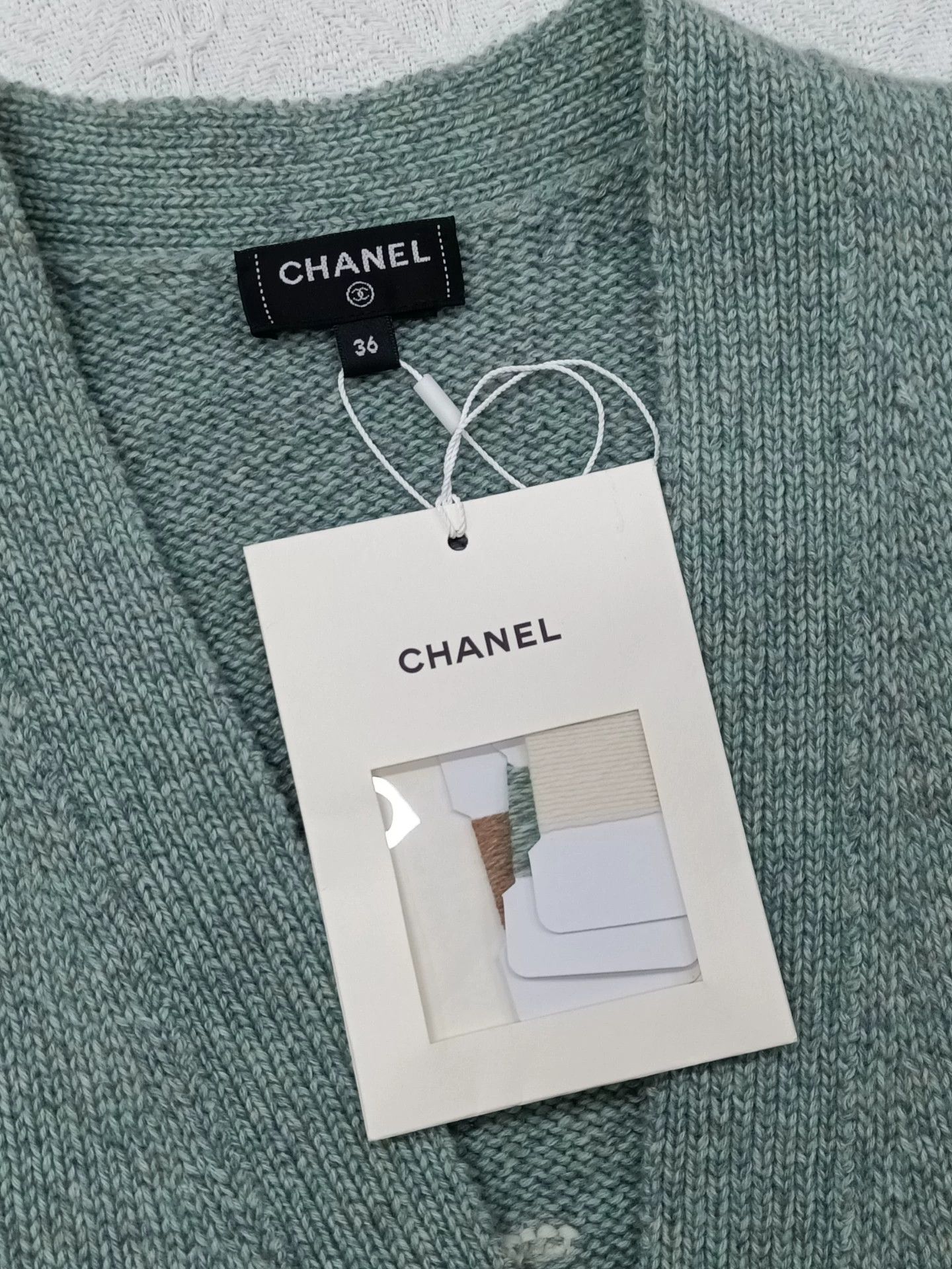 Chanel Chanel Cashmere Green Brown Striped Vest FR36 NWT Size XS / US 0-2 / IT 36-38 - 4 Thumbnail