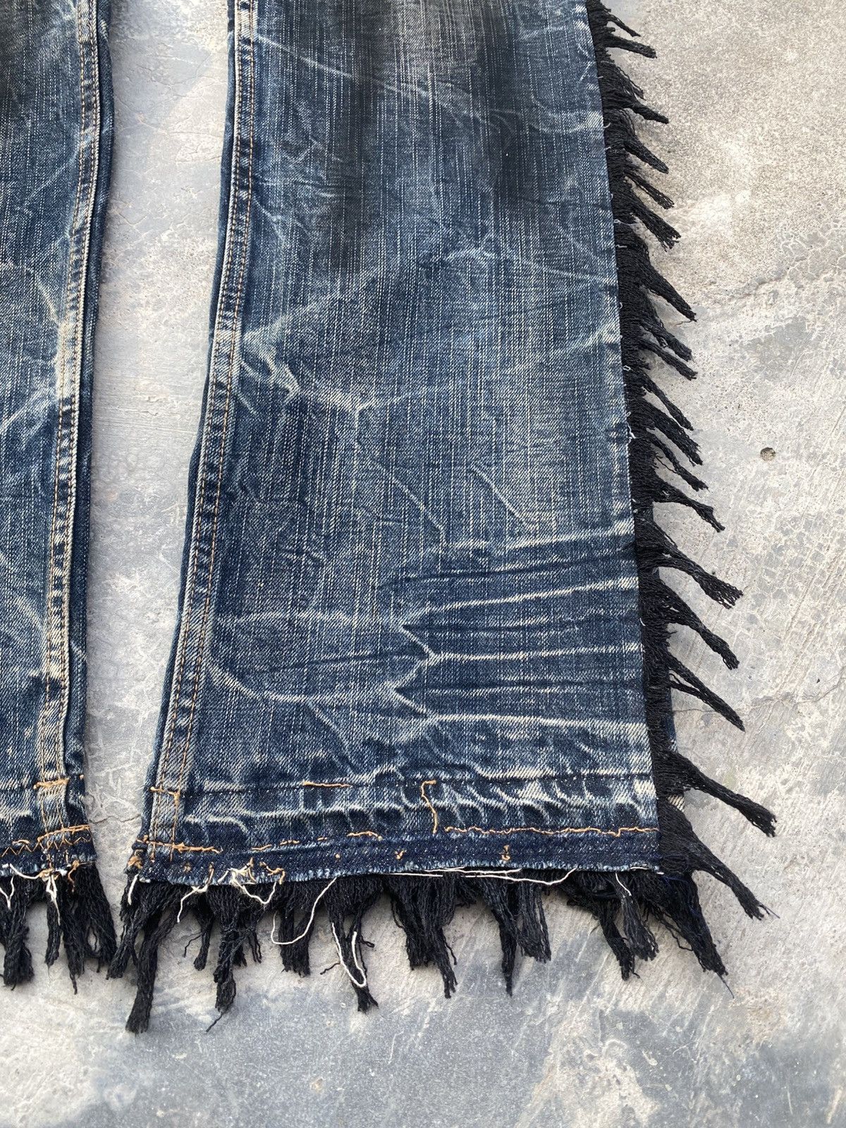 KMRii WOLF JEANS DISTRESSED Rick Owen LGB Undercover Size US 29 - 10 Thumbnail